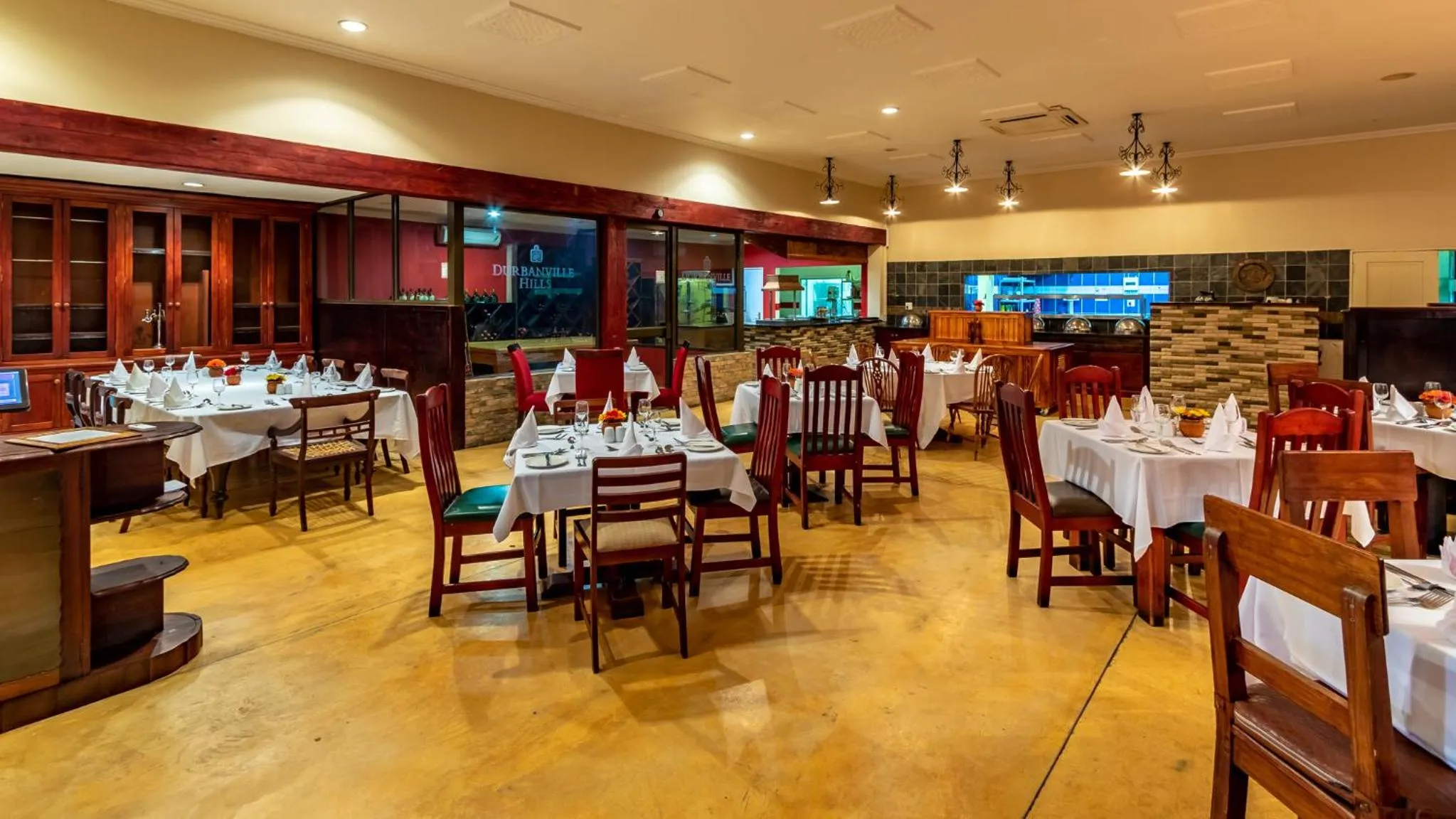 Restaurant/places to eat in Little Pilgrims Boutique Hotel