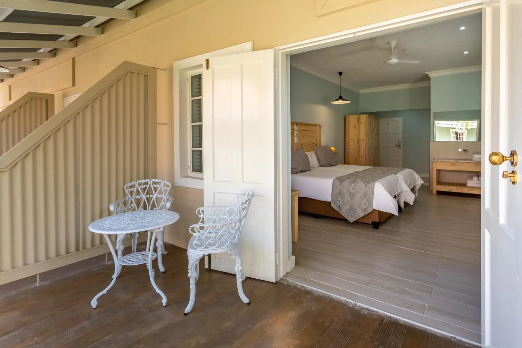 Bed in Little Pilgrims Boutique Hotel