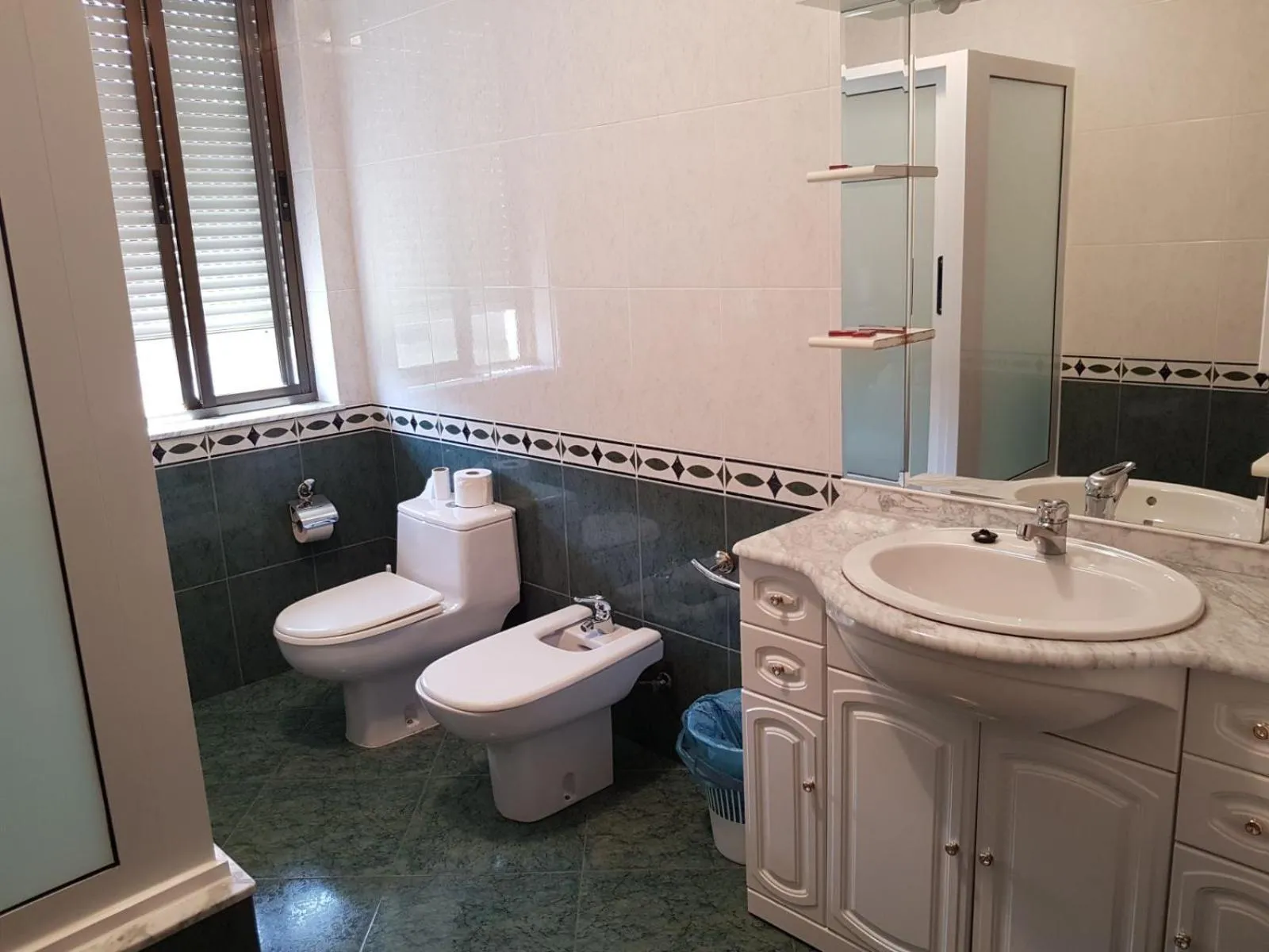 Standard Twin Room with Shared Bathroom in Pensión Garcia