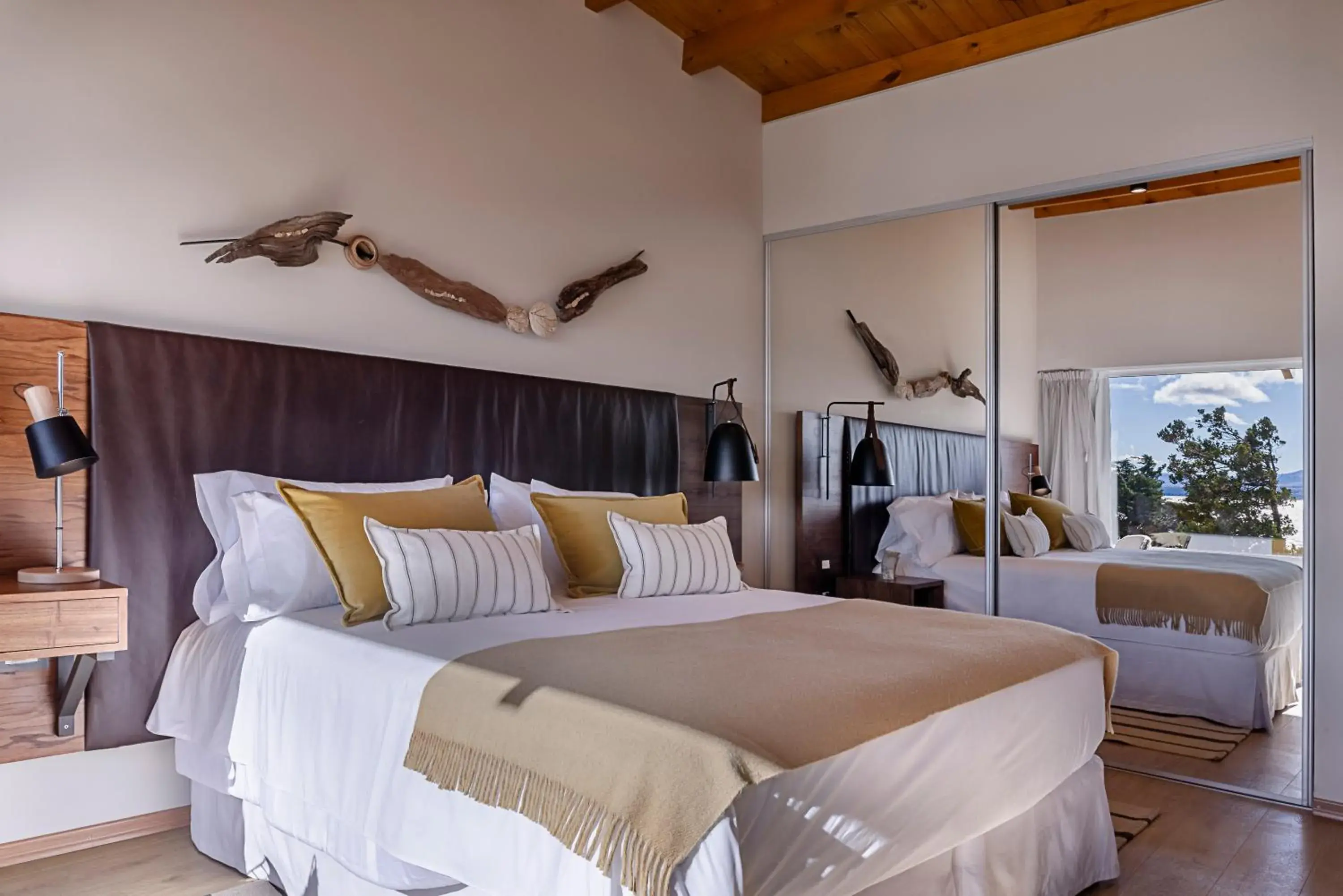 Bedroom, Bed in Aguila Mora Suites & Spa Bedroom, Bed in Aguila Mora Suites & Spa