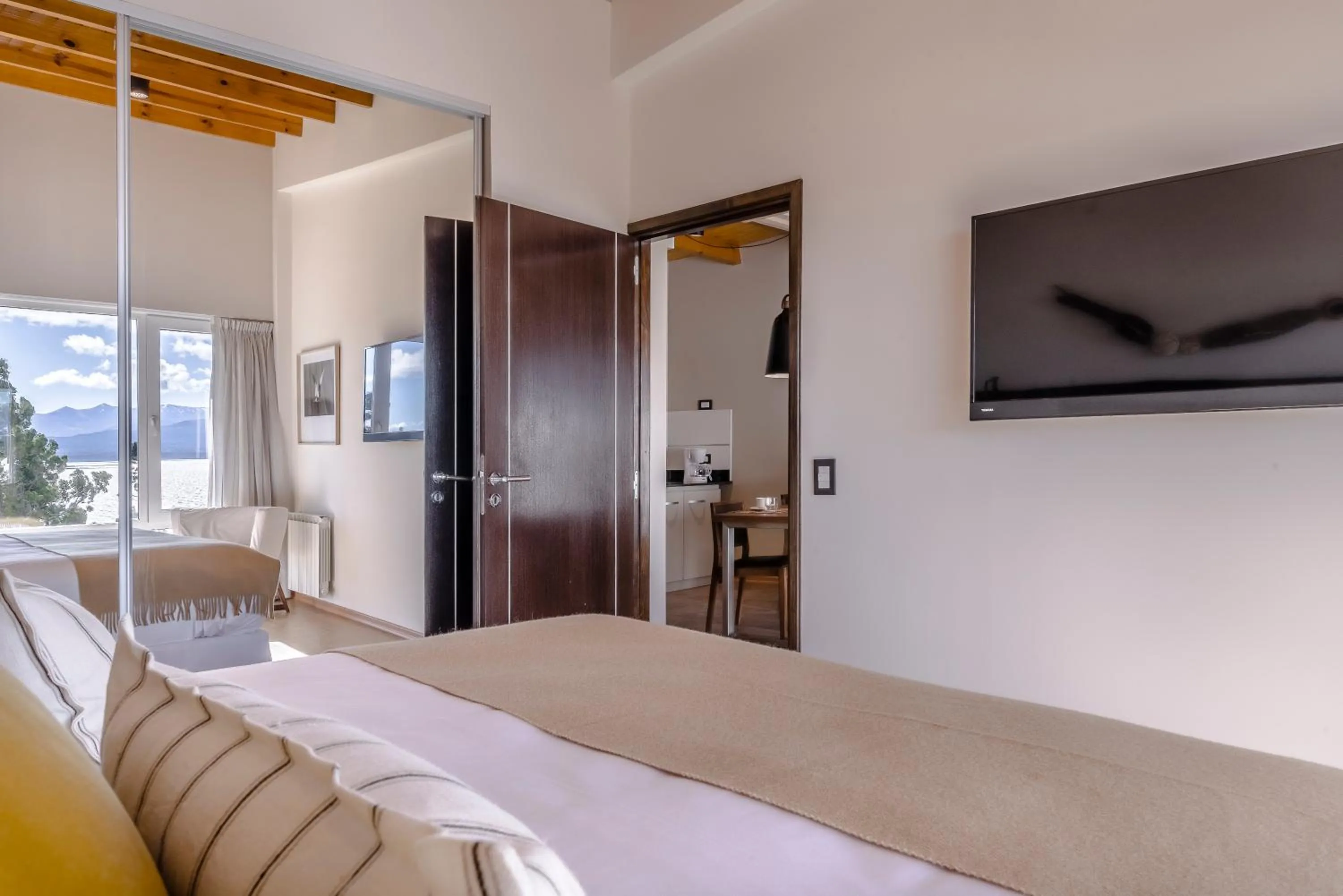 Bedroom, Bed in Aguila Mora Suites & Spa