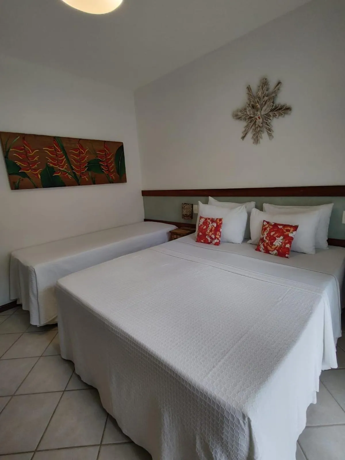 Photo of the whole room, Bed in Pousada Caiçara
