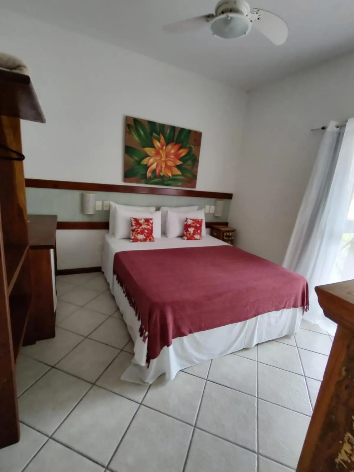 Photo of the whole room, Bed in Pousada Caiçara
