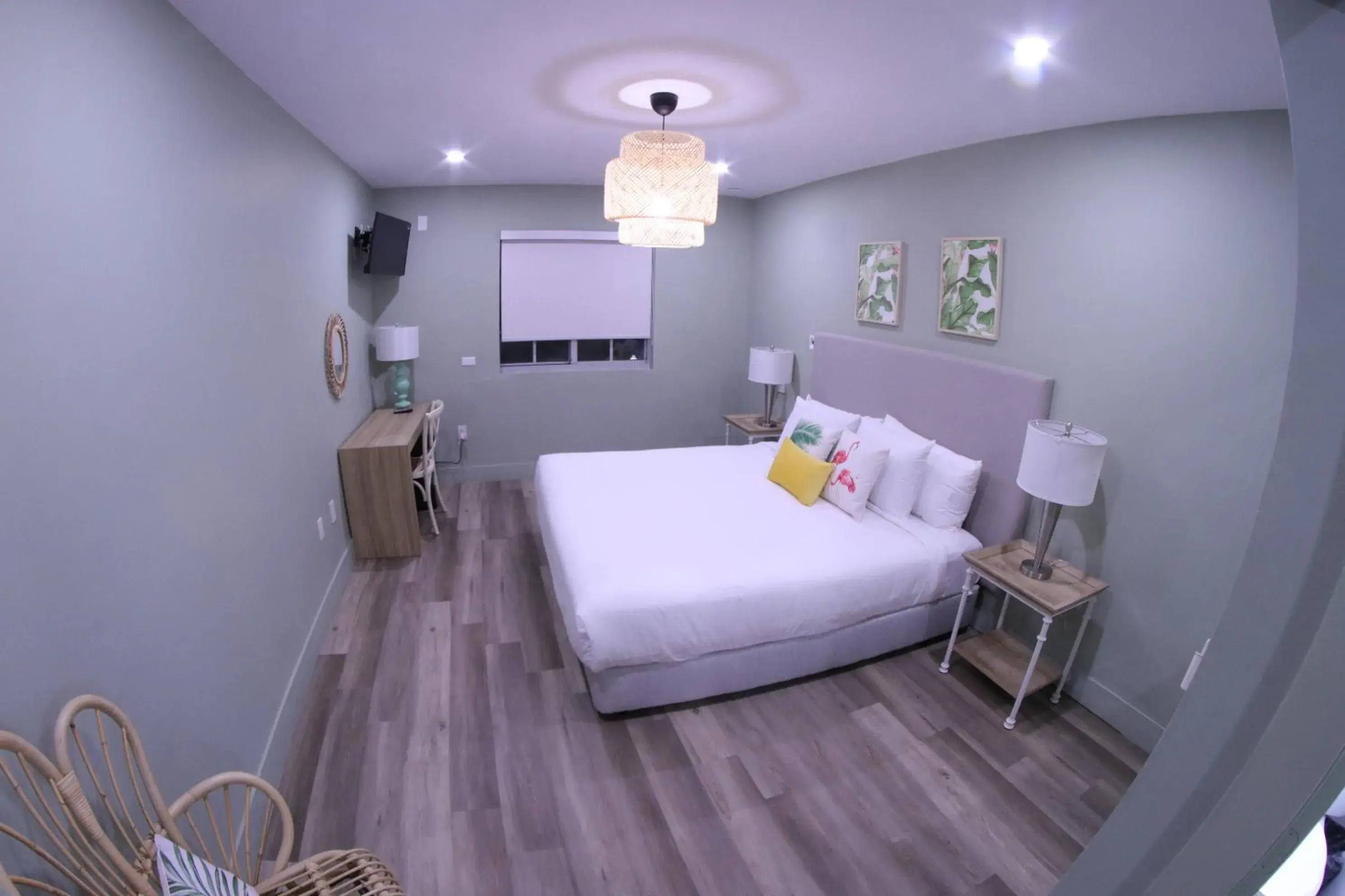 TV and multimedia, Bed in Harrison on the Beach TV and multimedia, Bed in Harrison on the Beach