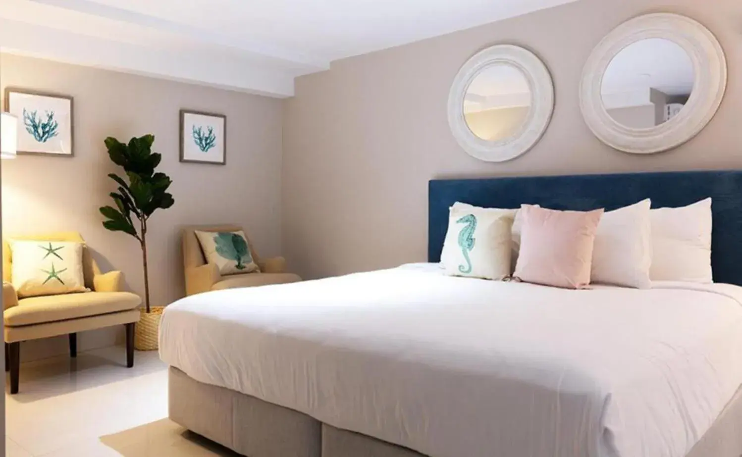 Bed in Harrison on the Beach Bed in Harrison on the Beach