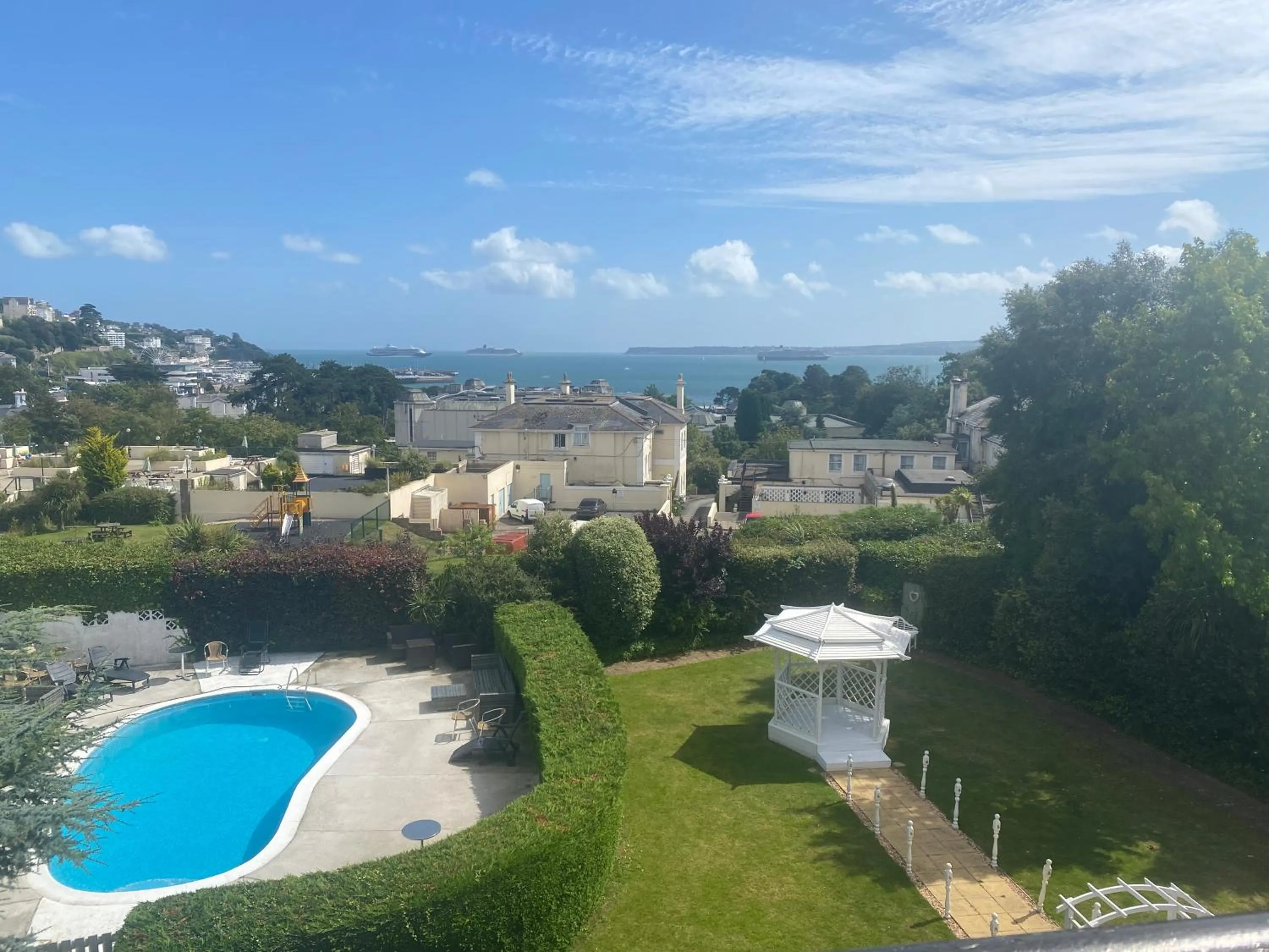 Pool view in Nethway Hotel
