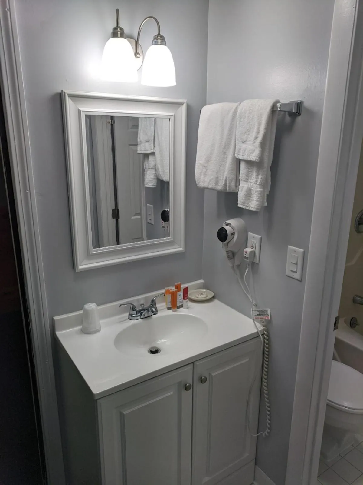 Bathroom in Eastern Inn & Suites (formerly Eastern Inns)