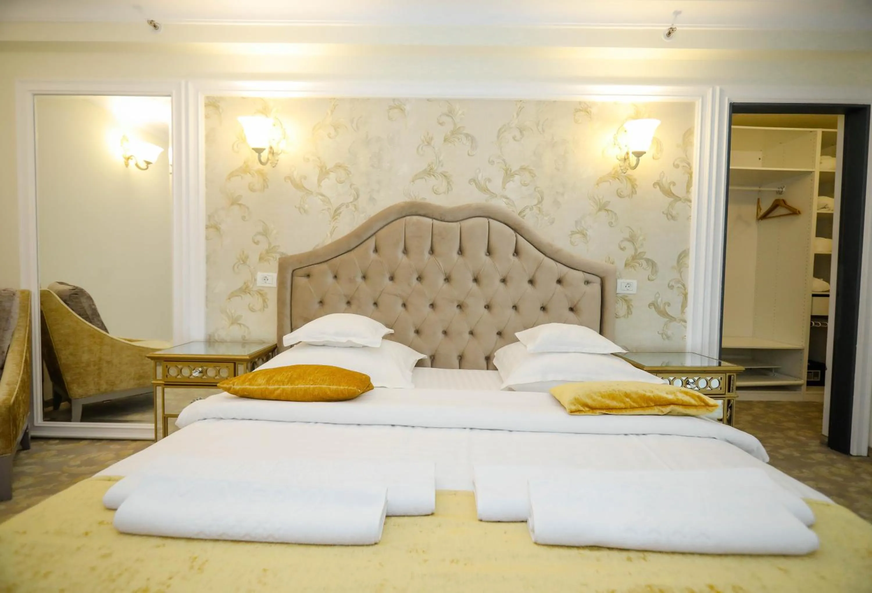 Bed in Grand Hotel Minerva Resort & SPA