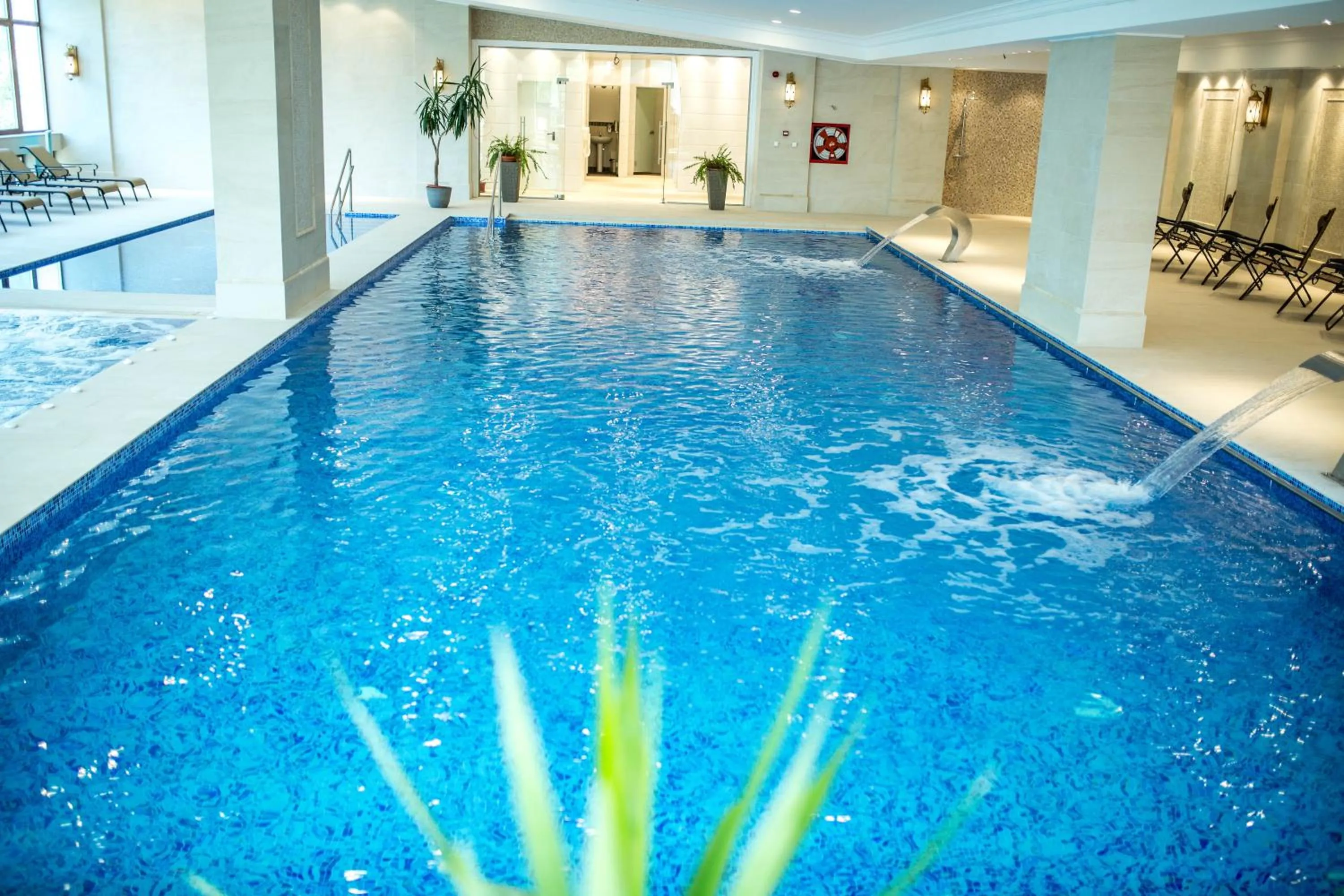 Swimming pool in Grand Hotel Minerva Resort & SPA