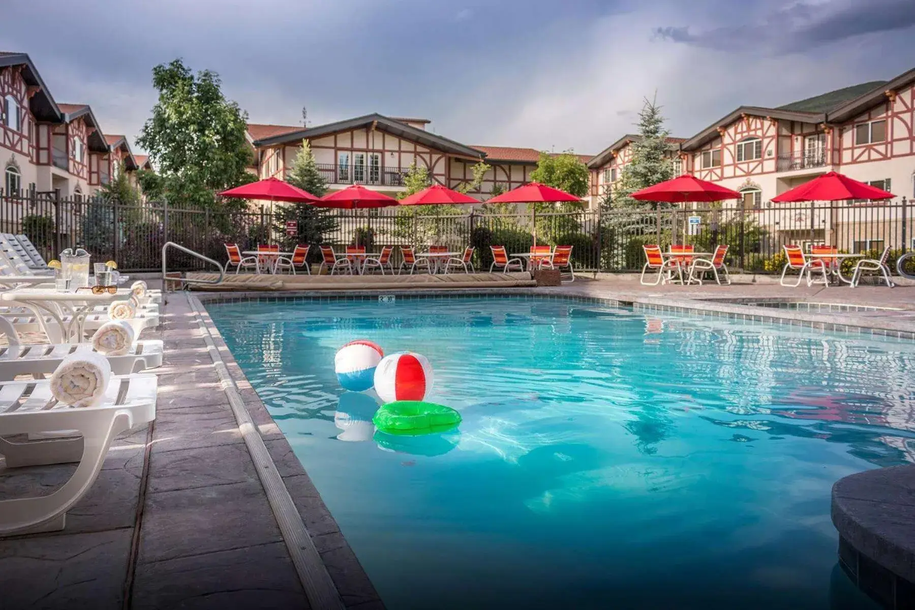 Pool view in Zermatt Utah Resort & Spa Trademark Collection by Wyndham Pool view in Zermatt Utah Resort & Spa Trademark Collection by Wyndham