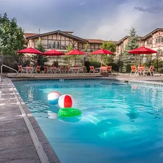 Swimming pool in Zermatt Utah Resort & Spa Trademark Collection by Wyndham