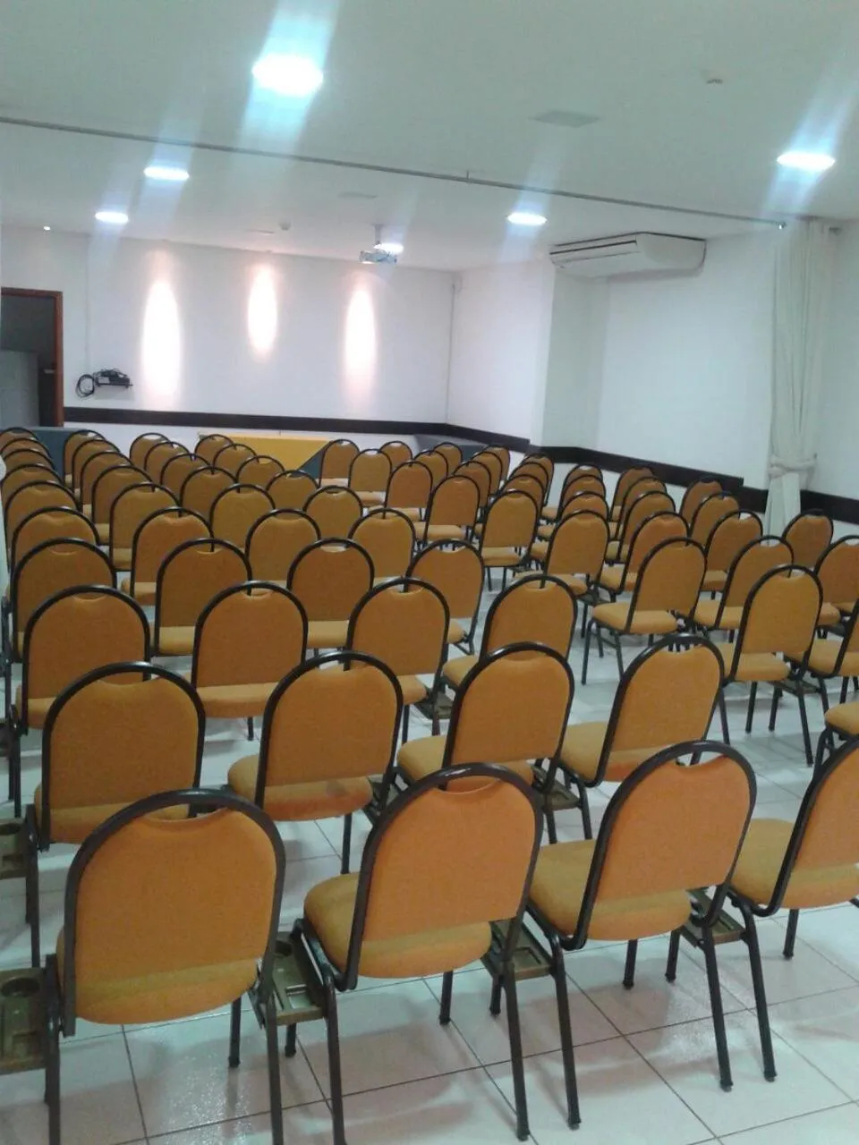 Meeting/conference room in Hotel Sansaed