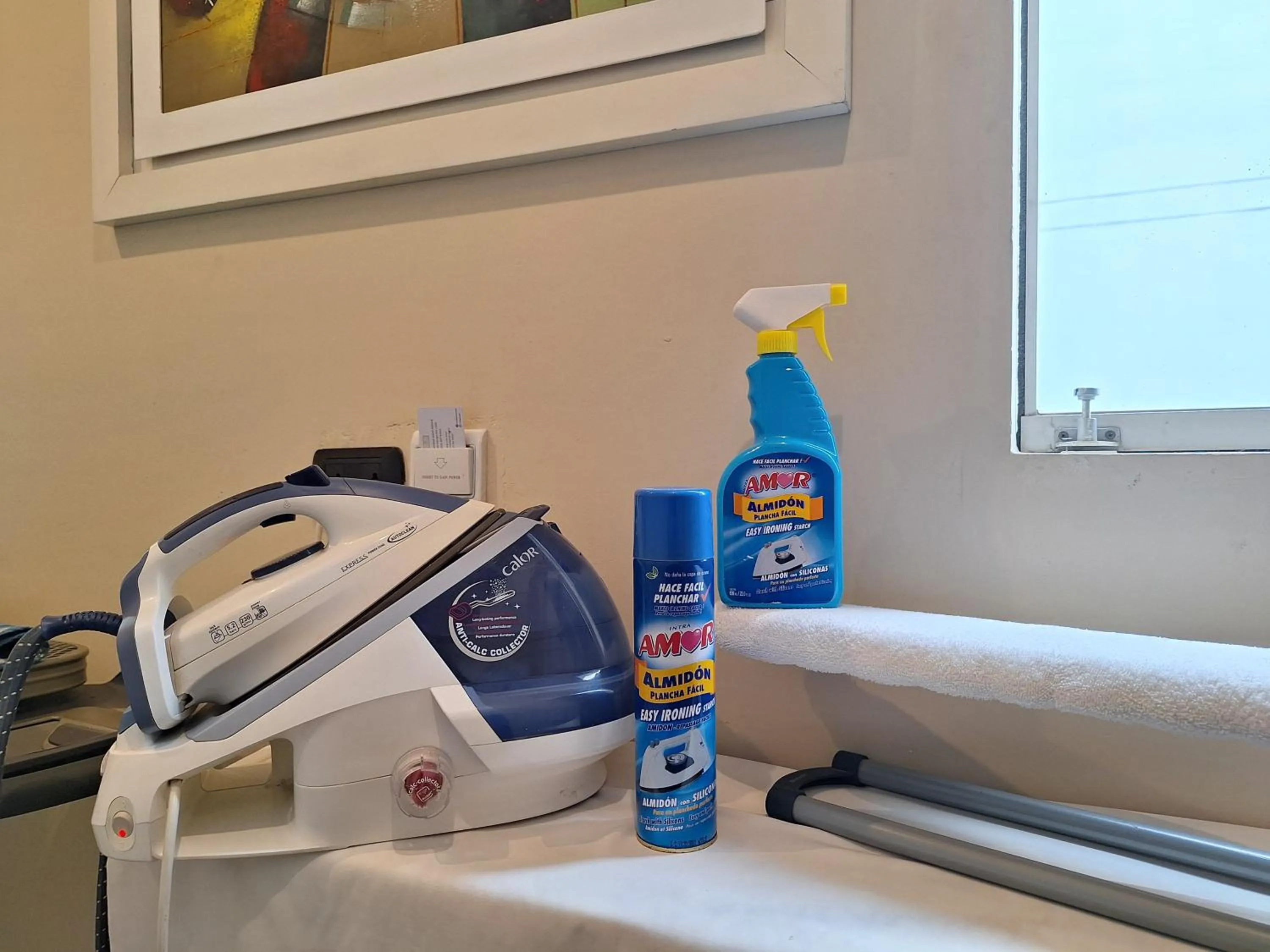 flat iron in Hotel Vila Santa