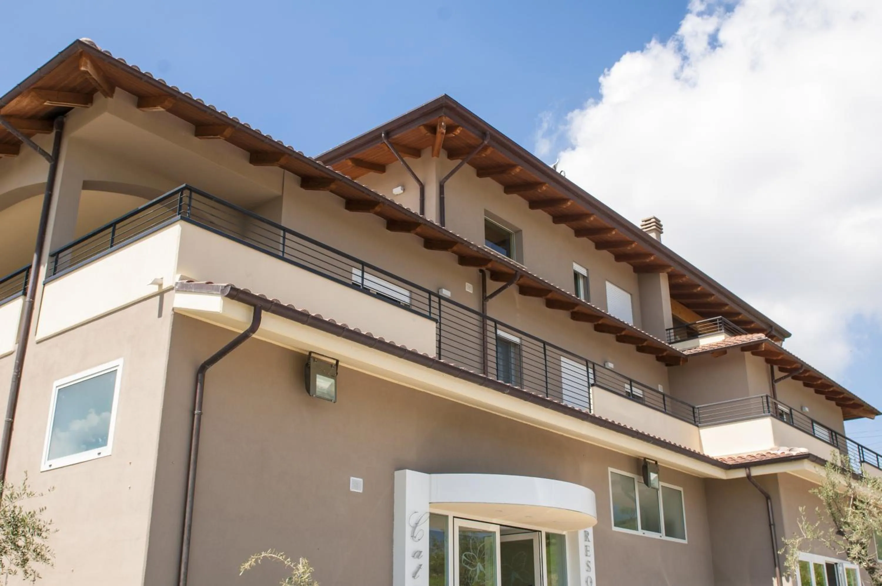 Property building in Cataleya Resort & Spa