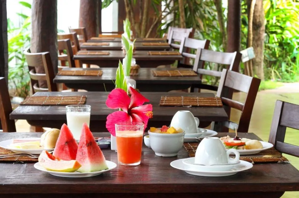 Restaurant/places to eat in Pousada Coqueiro Verde