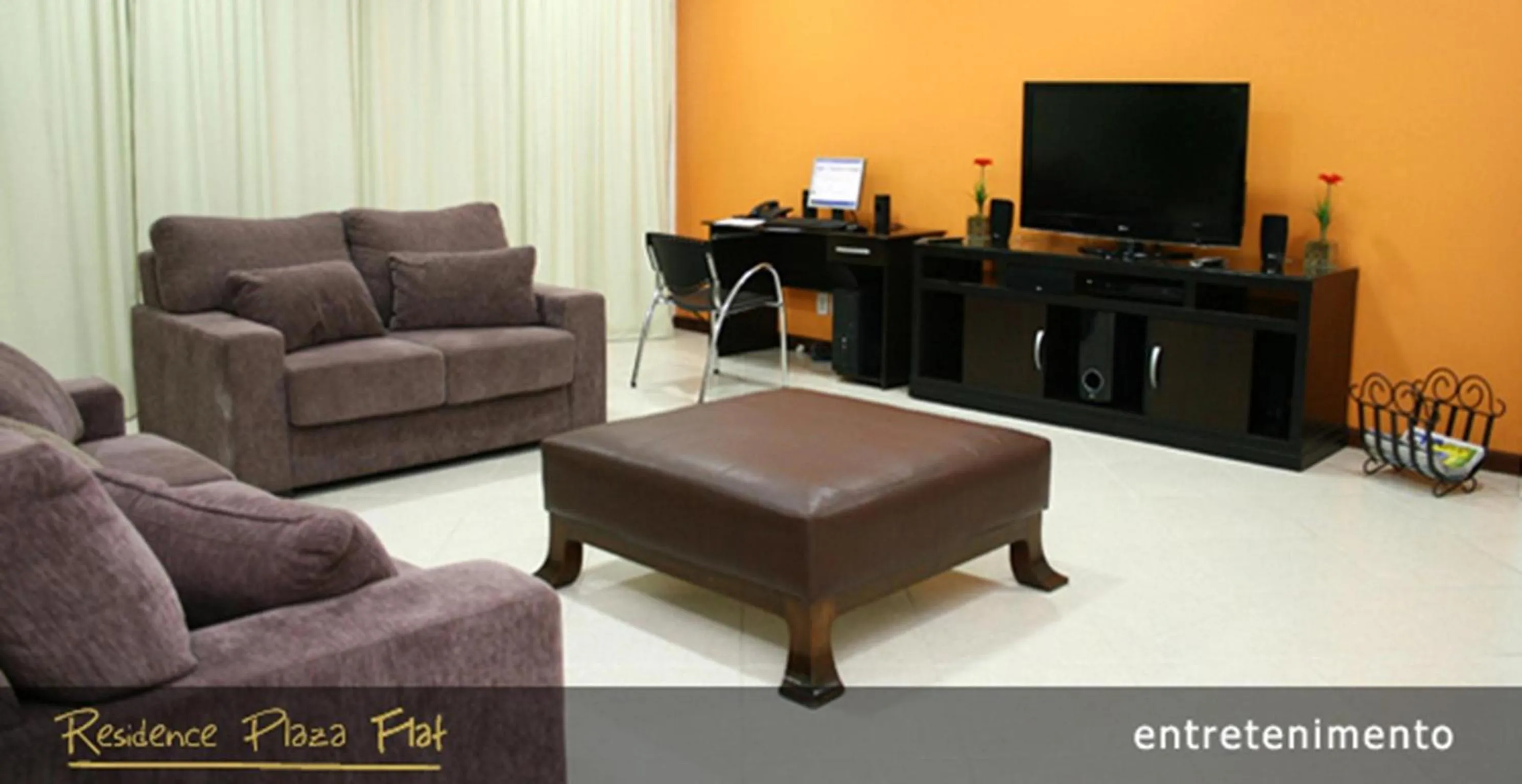 Living room in Residence Plaza Flat