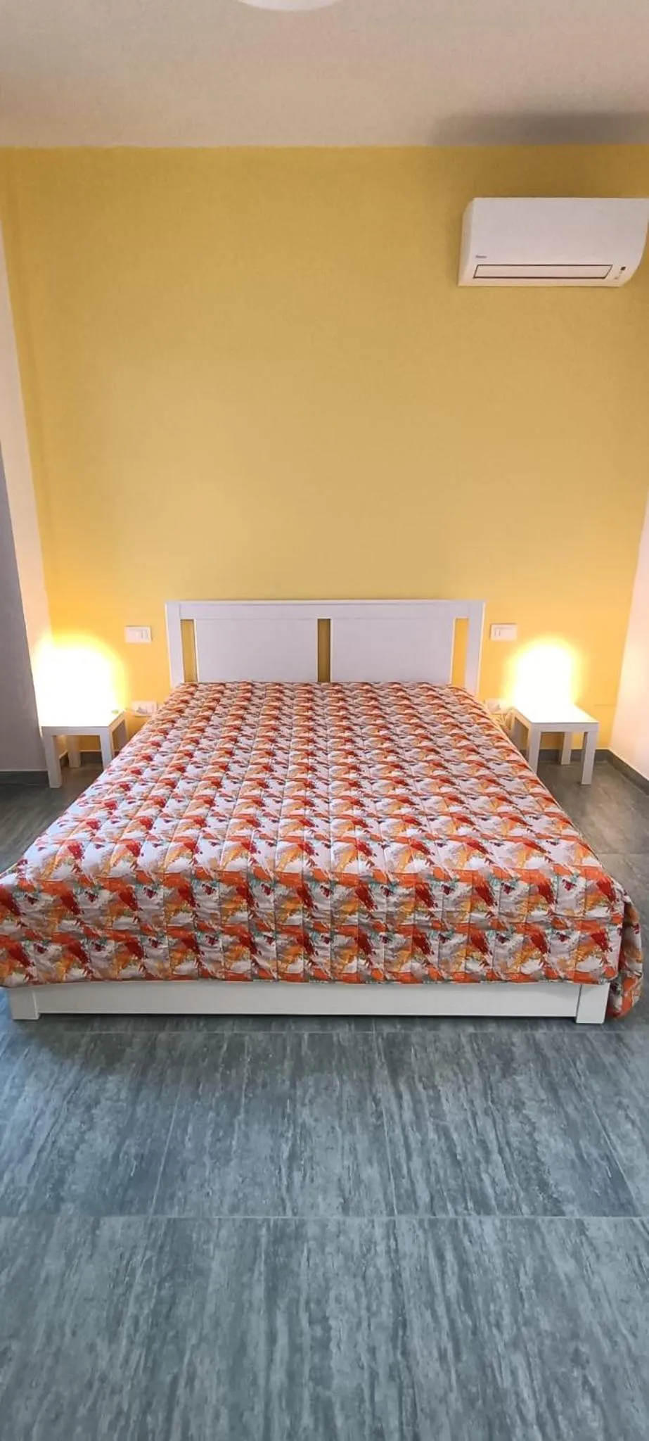 Bed in Affittacamere Villa Zelinda