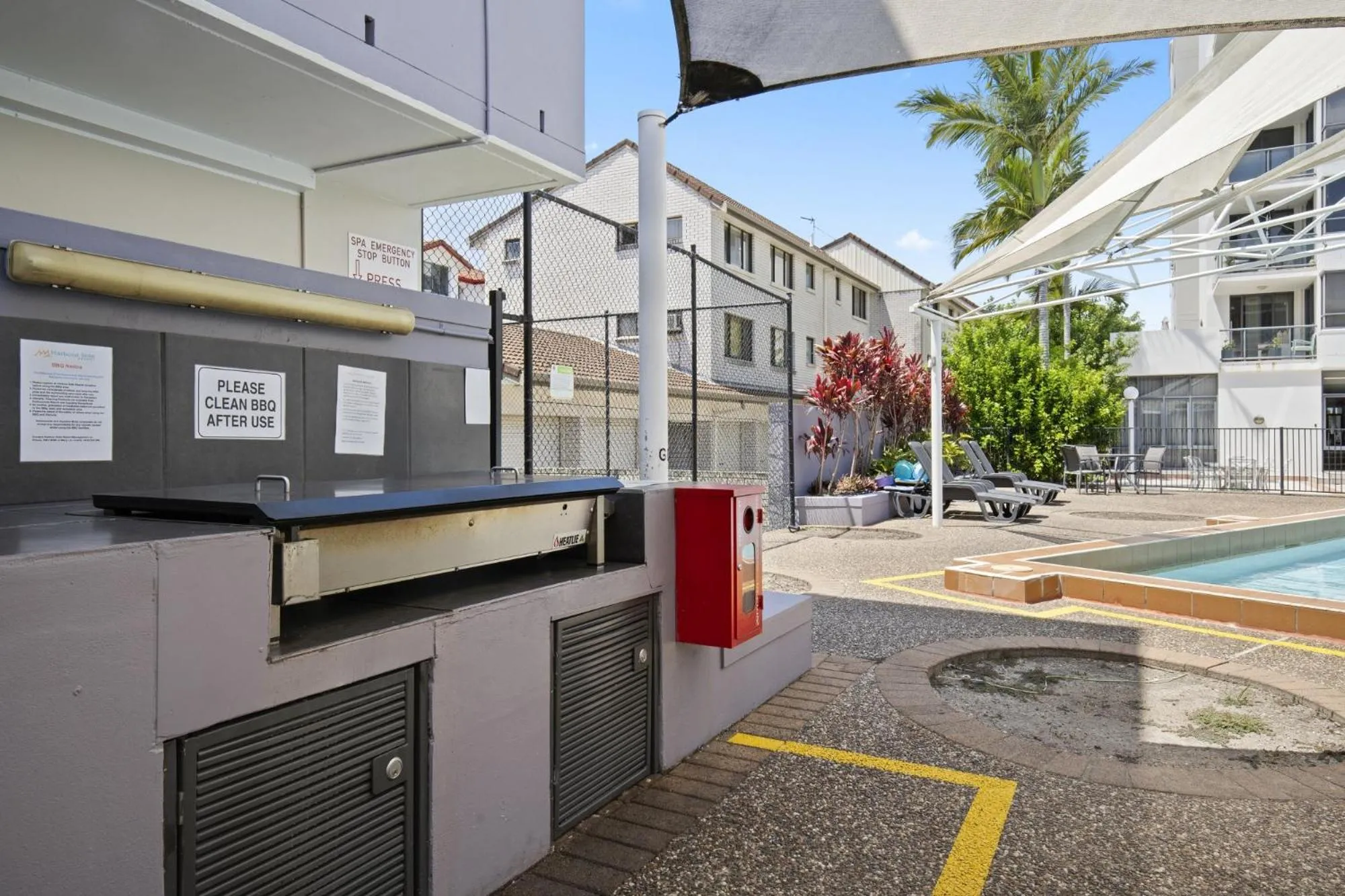 BBQ facilities in Harbour Side Resort