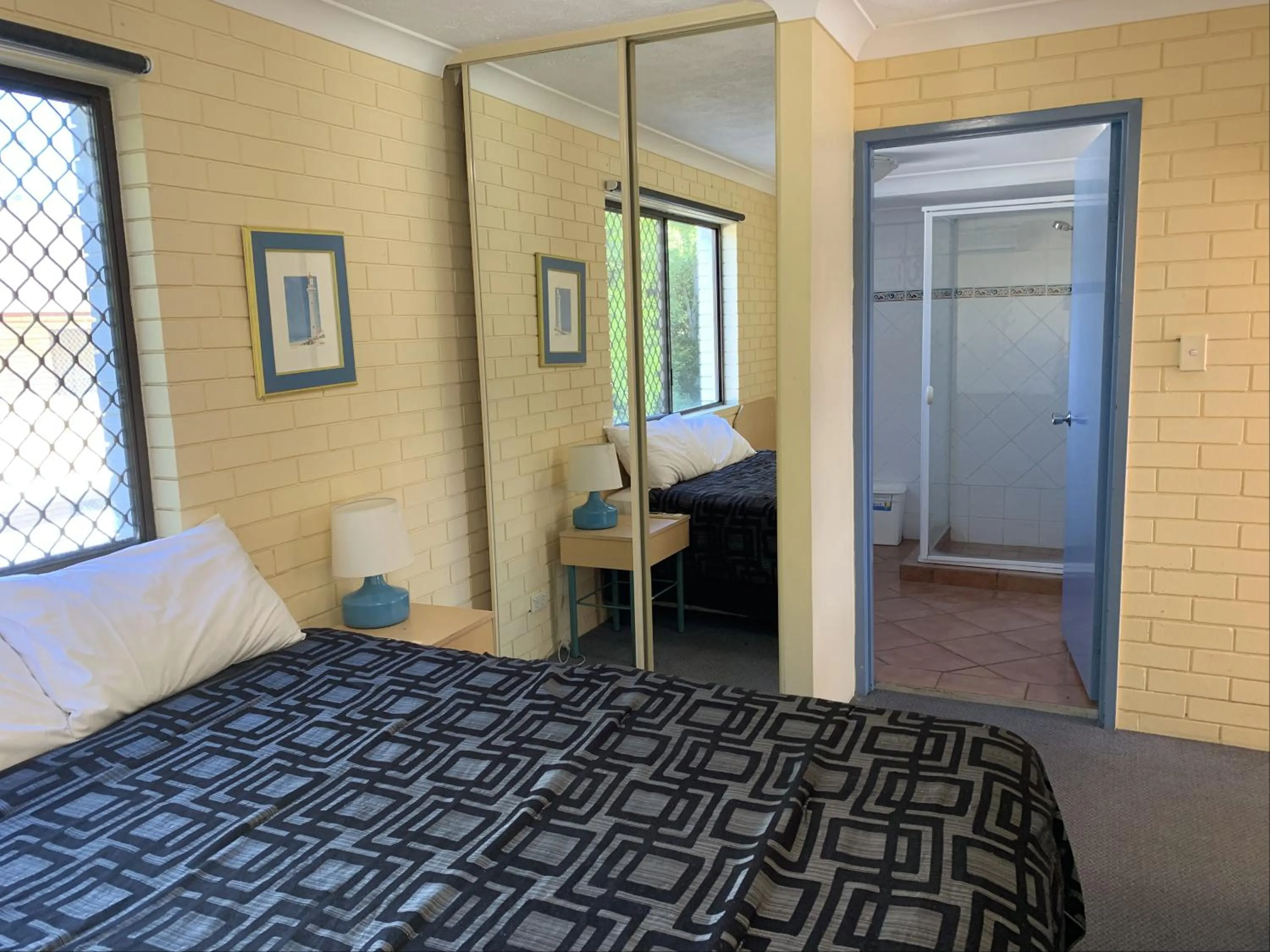 Bedroom, Bed in Harbour Side Resort