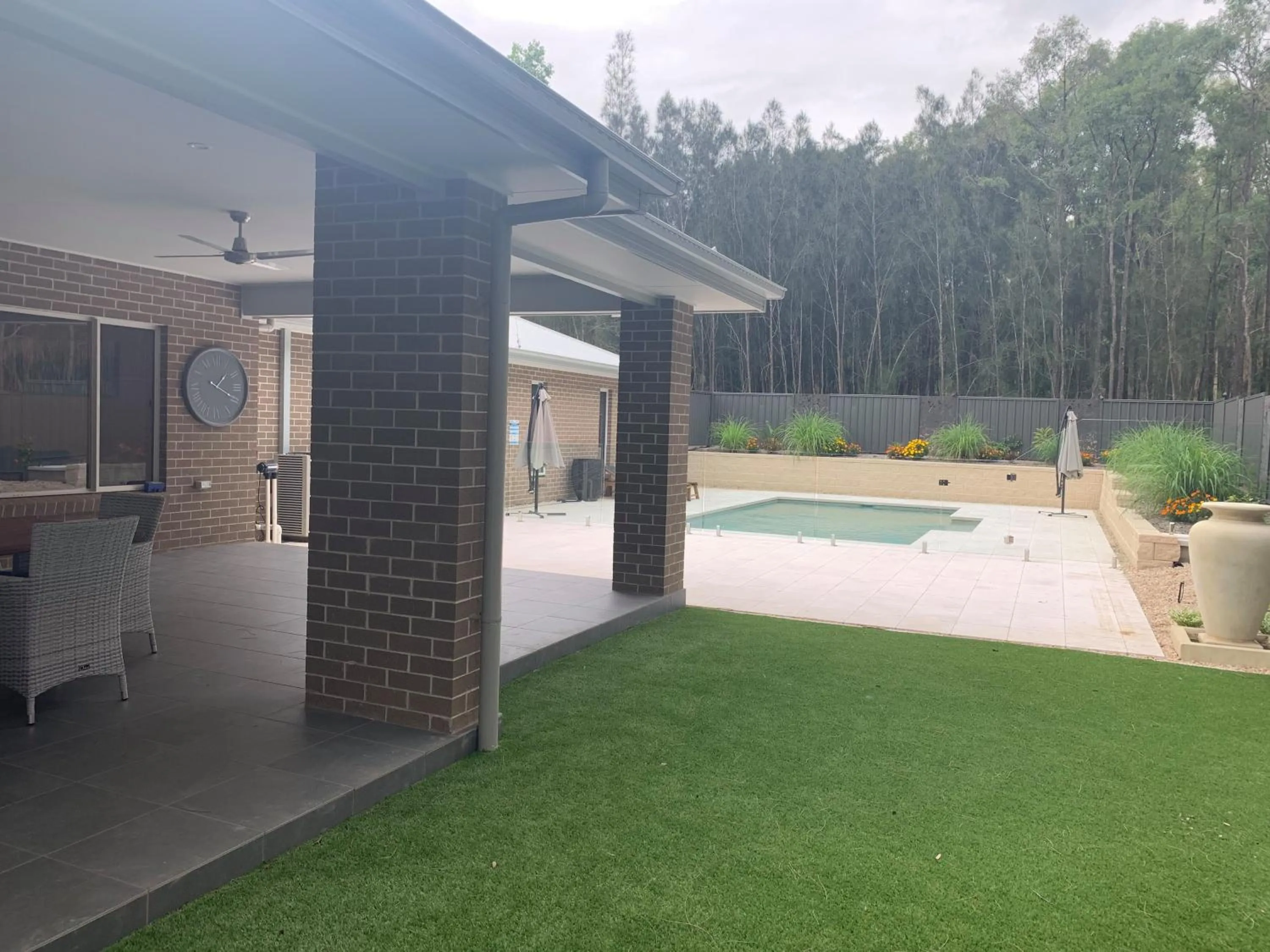 Swimming pool in Thistle Hill Guesthouse - walk to many wineries and restaurants