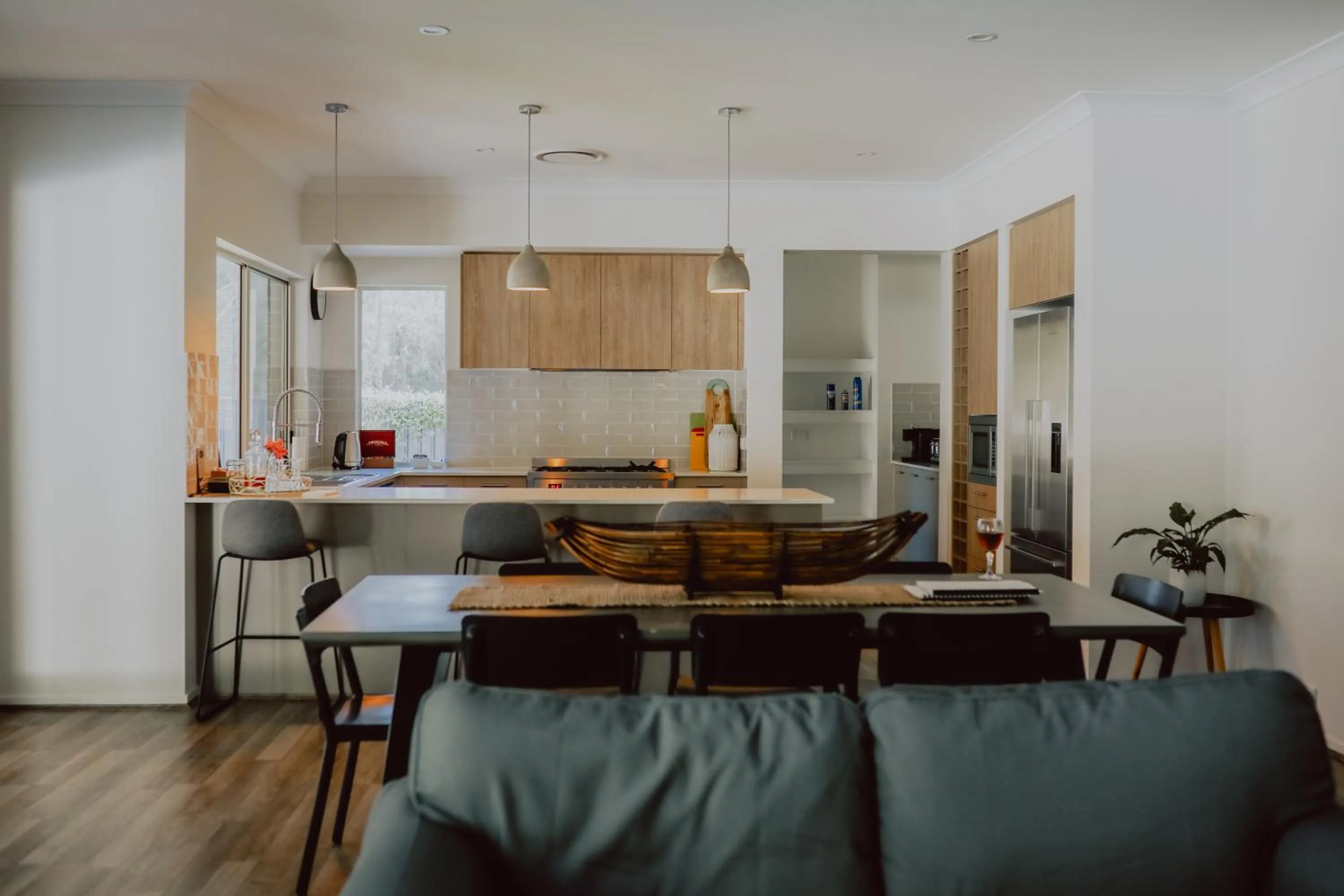 Kitchen or kitchenette in Thistle Hill Guesthouse - walk to many wineries and restaurants