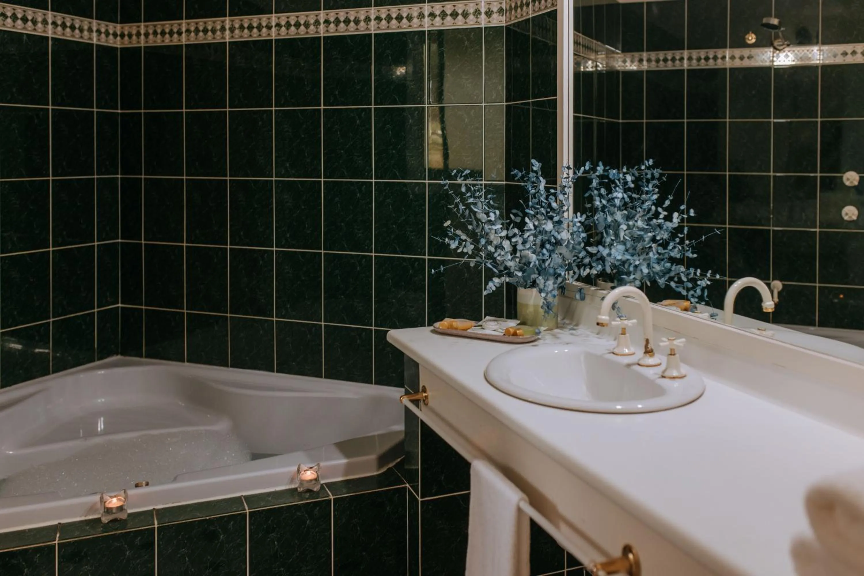 Federation Gardens & Possums Hideaway