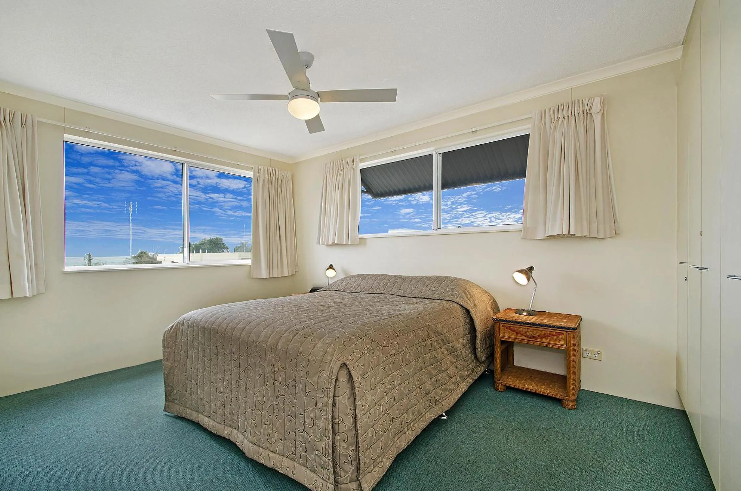 Bedroom, Bed in The Beach Houses Maroochydore