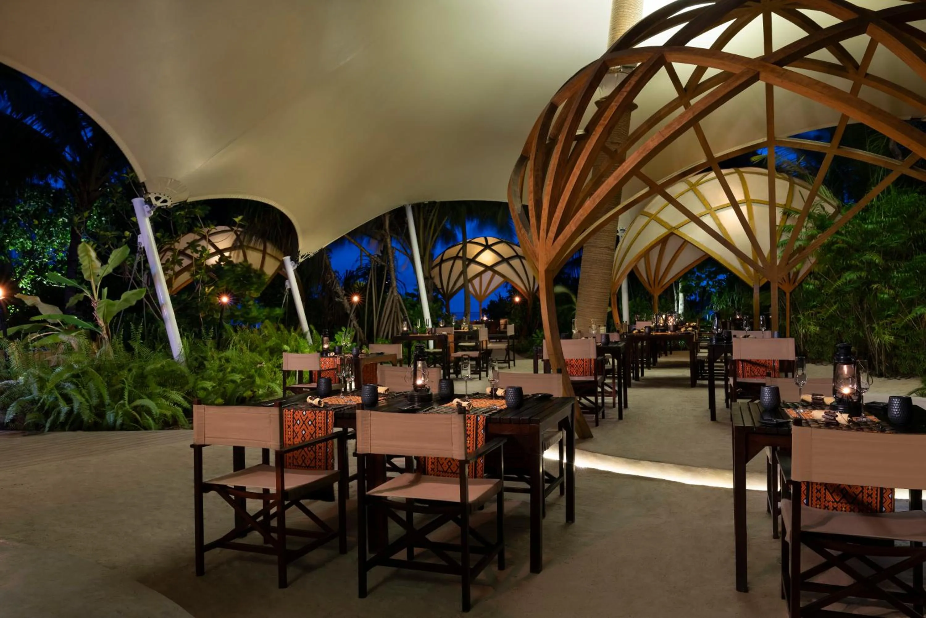 Restaurant/places to eat in Niyama Private Islands Maldives