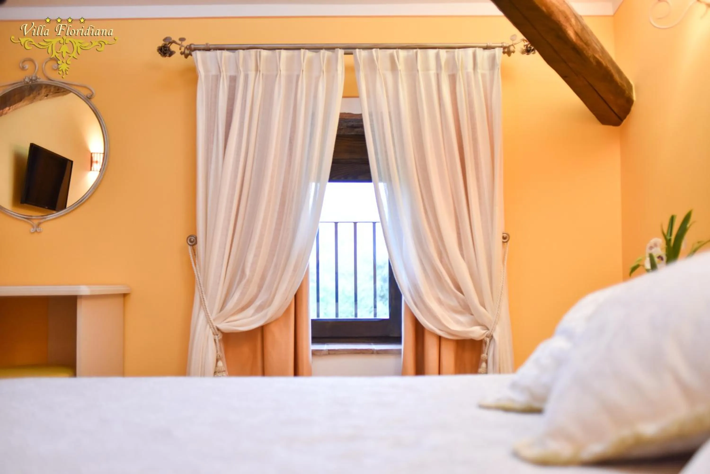 Bed in Villa Floridiana