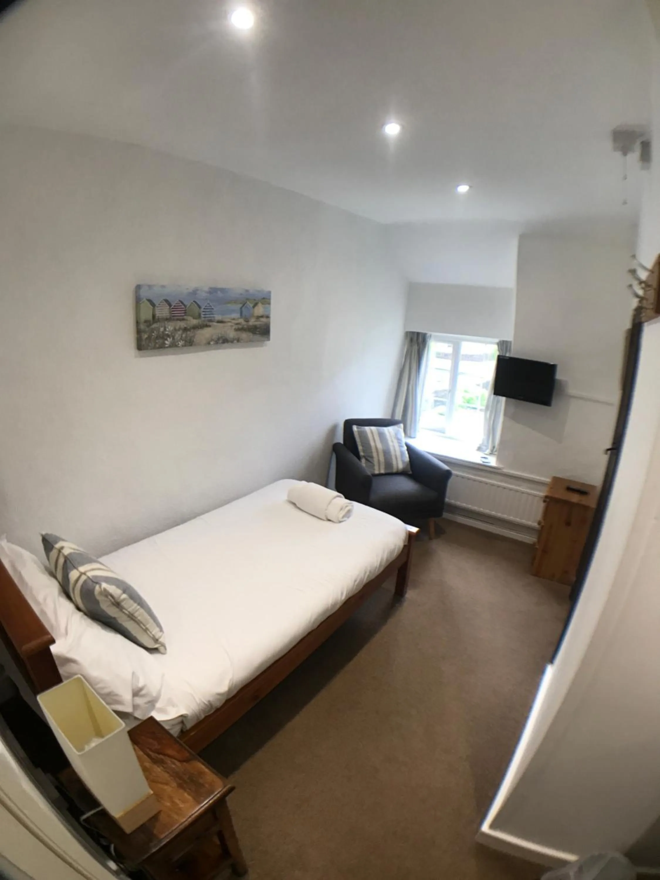 Bedroom, Bed in The White Horse Inn