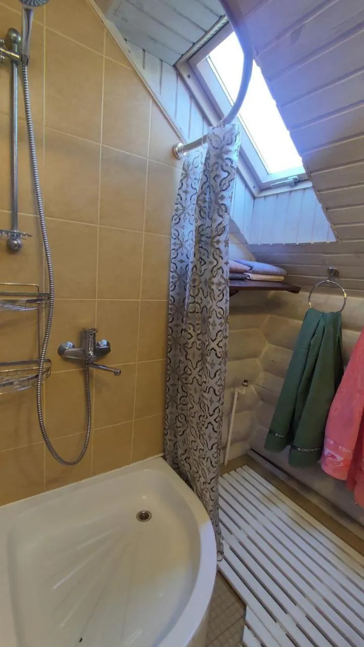 Shower in VVP Club Hotel