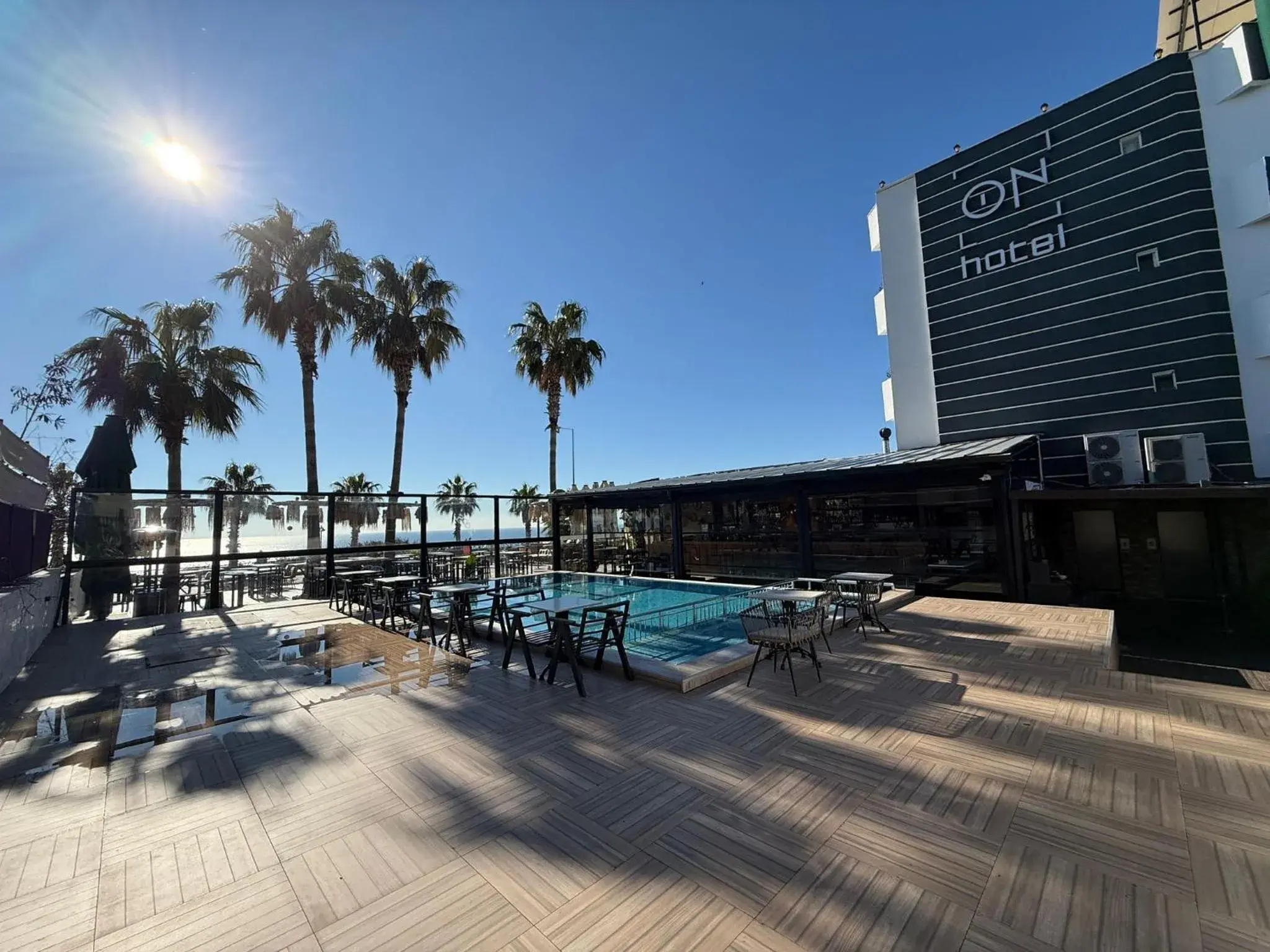 Swimming pool in On Hotel Swimming pool in On Hotel