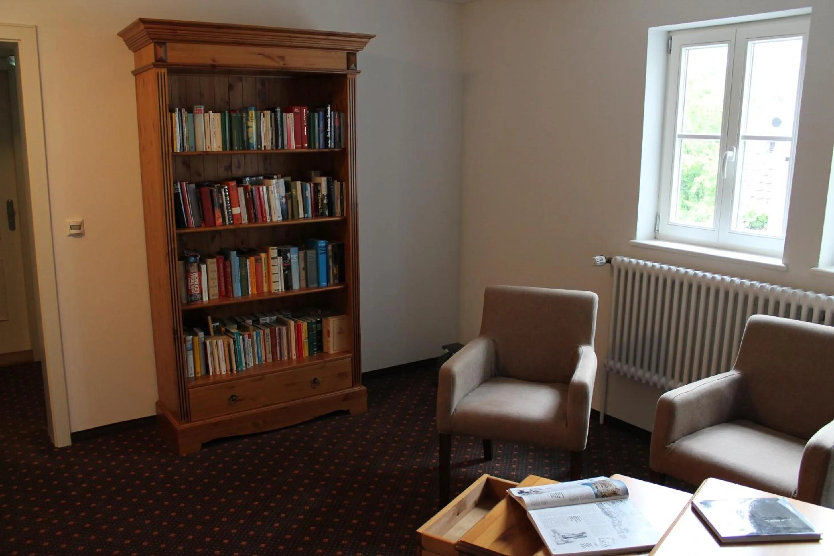 Communal lounge/ TV room in Stadt-gut-Hotel Gasthof Goldener Adler