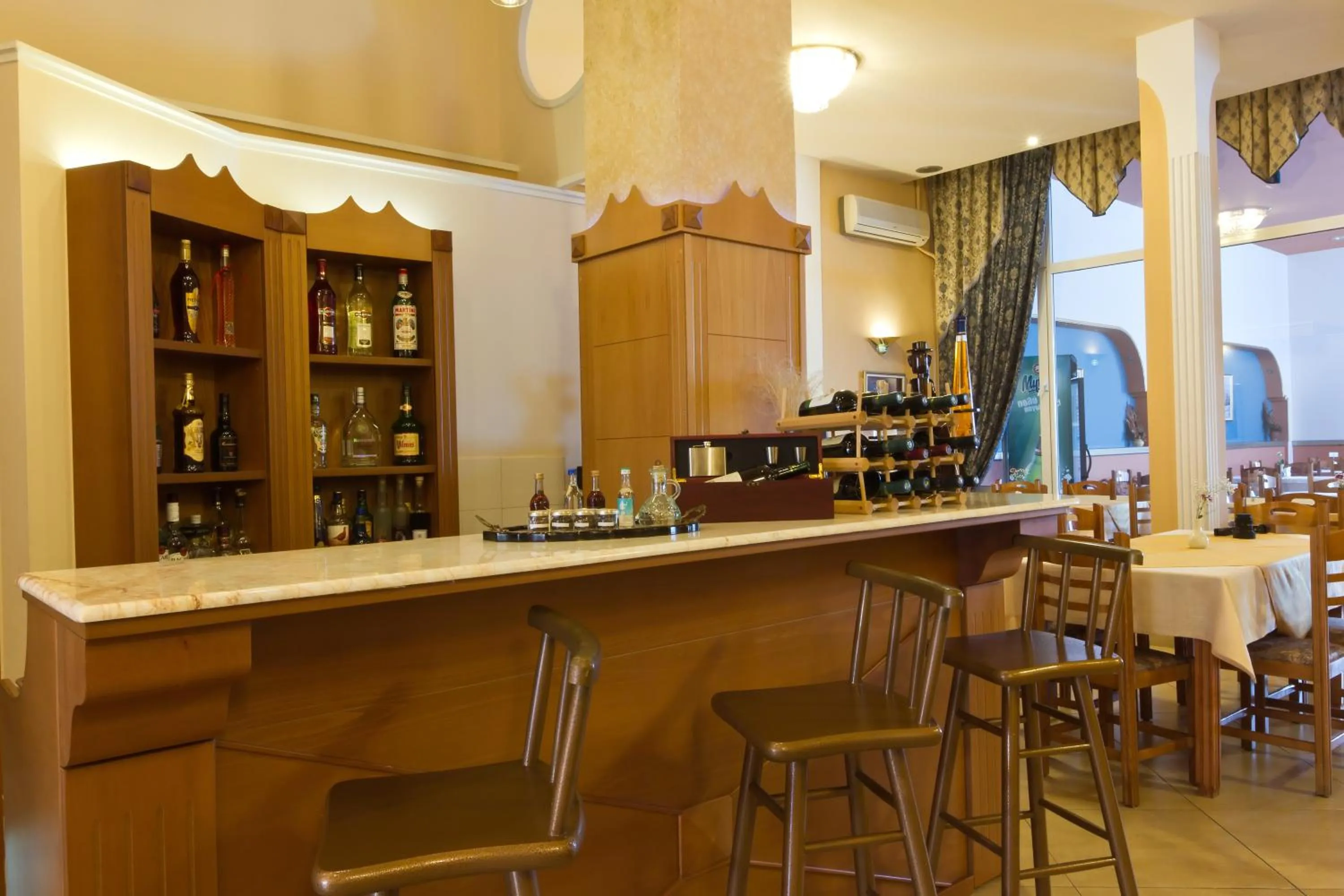 Lounge or bar in Hotel Kaikis