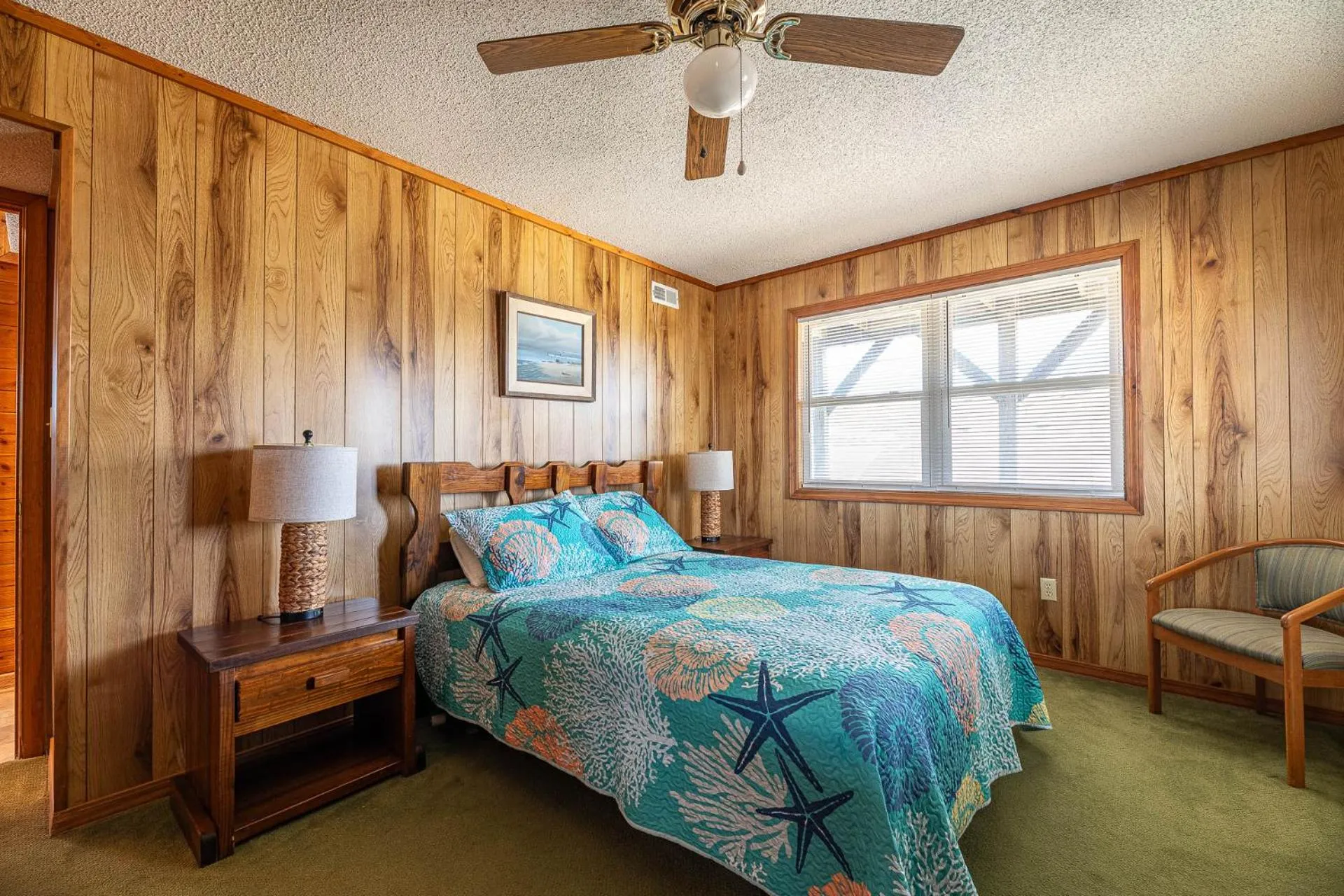 Bed in Byrd's Nest - KDH MP 6, Ocean Views, 200 Yards to the Beach