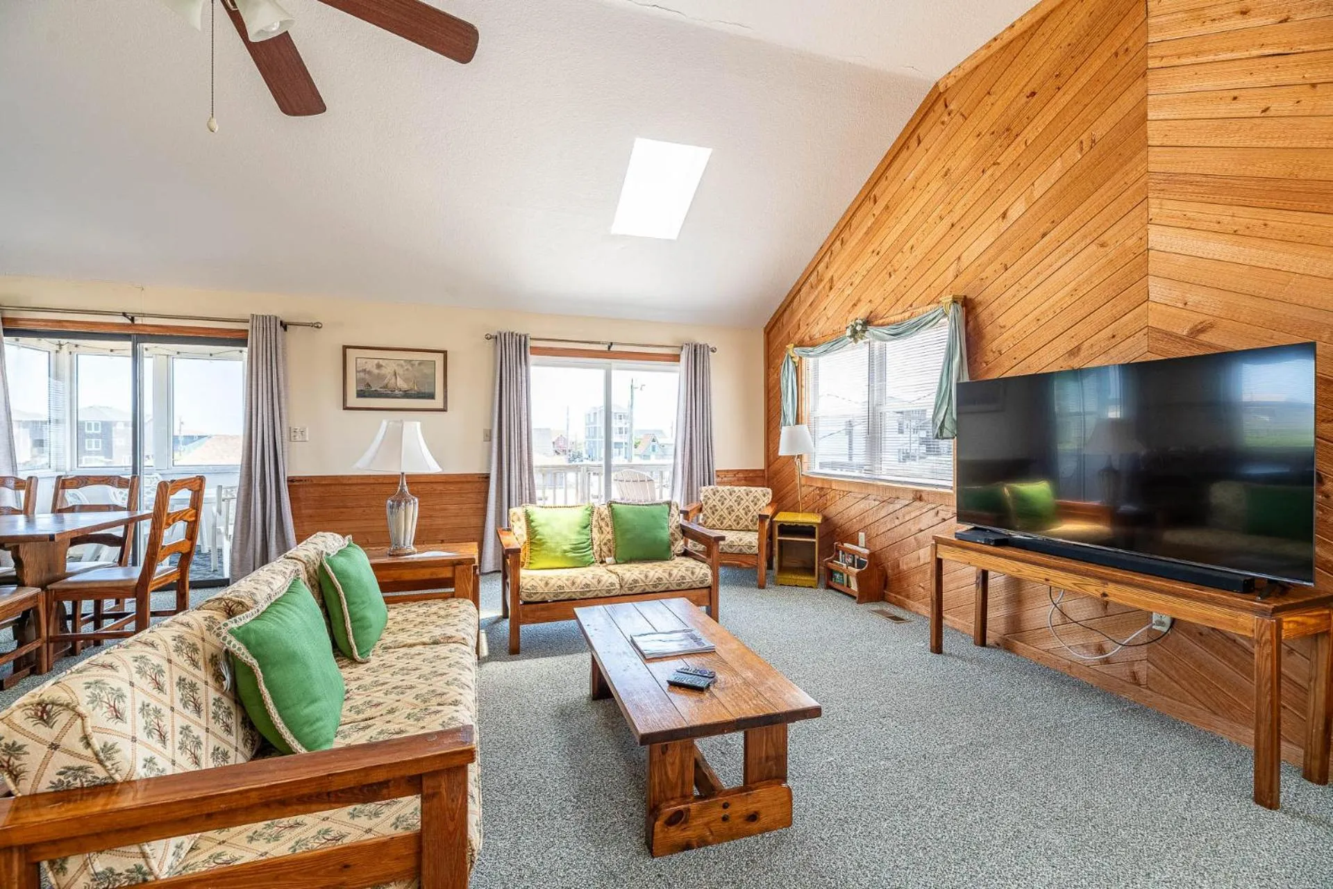Byrd's Nest - KDH MP 6, Ocean Views, 200 Yards to the Beach