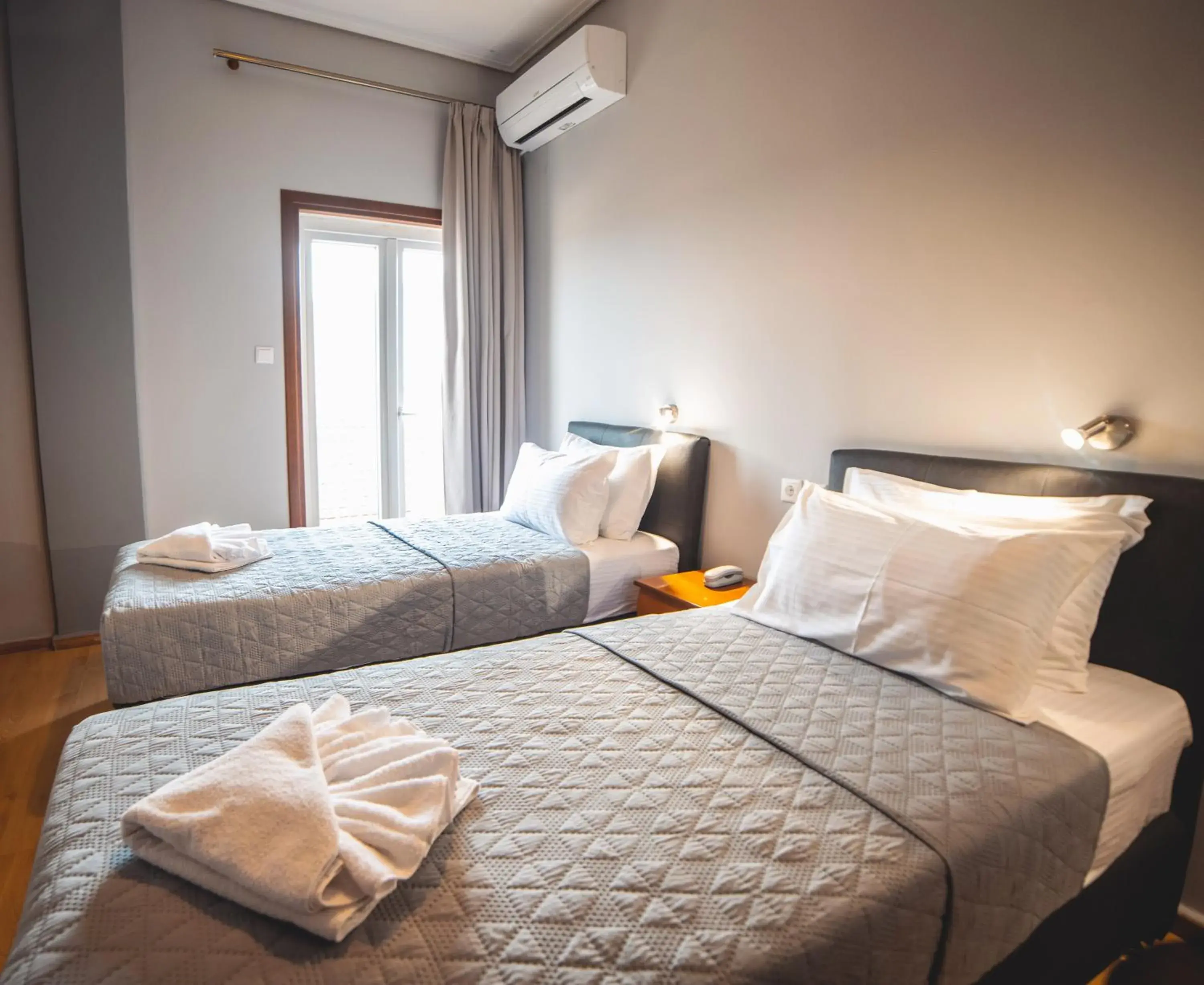 Standard Twin Room in Hotel Galaxy Standard Twin Room in Hotel Galaxy