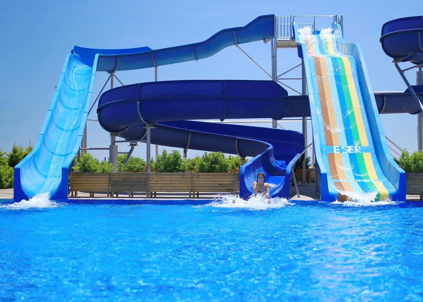 Swimming pool in Eser Diamond Hotel Spa & Convention Center İstanbul Swimming pool in Eser Diamond Hotel Spa & Convention Center İstanbul