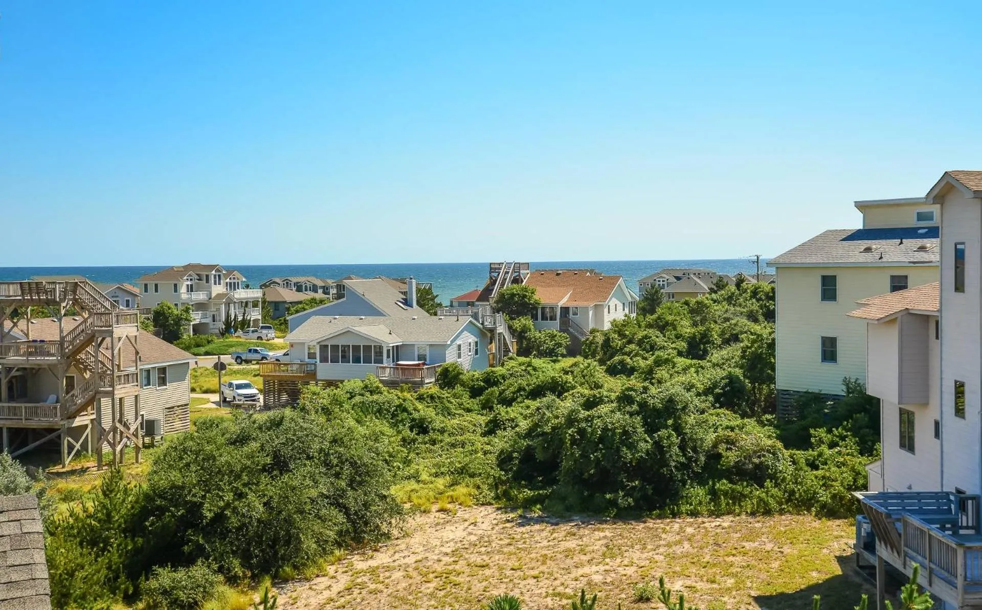 Banana Republic - Duck, Carolina Dunes, 200 Yds to Beach, Pool, Hot Tub, Ocean View