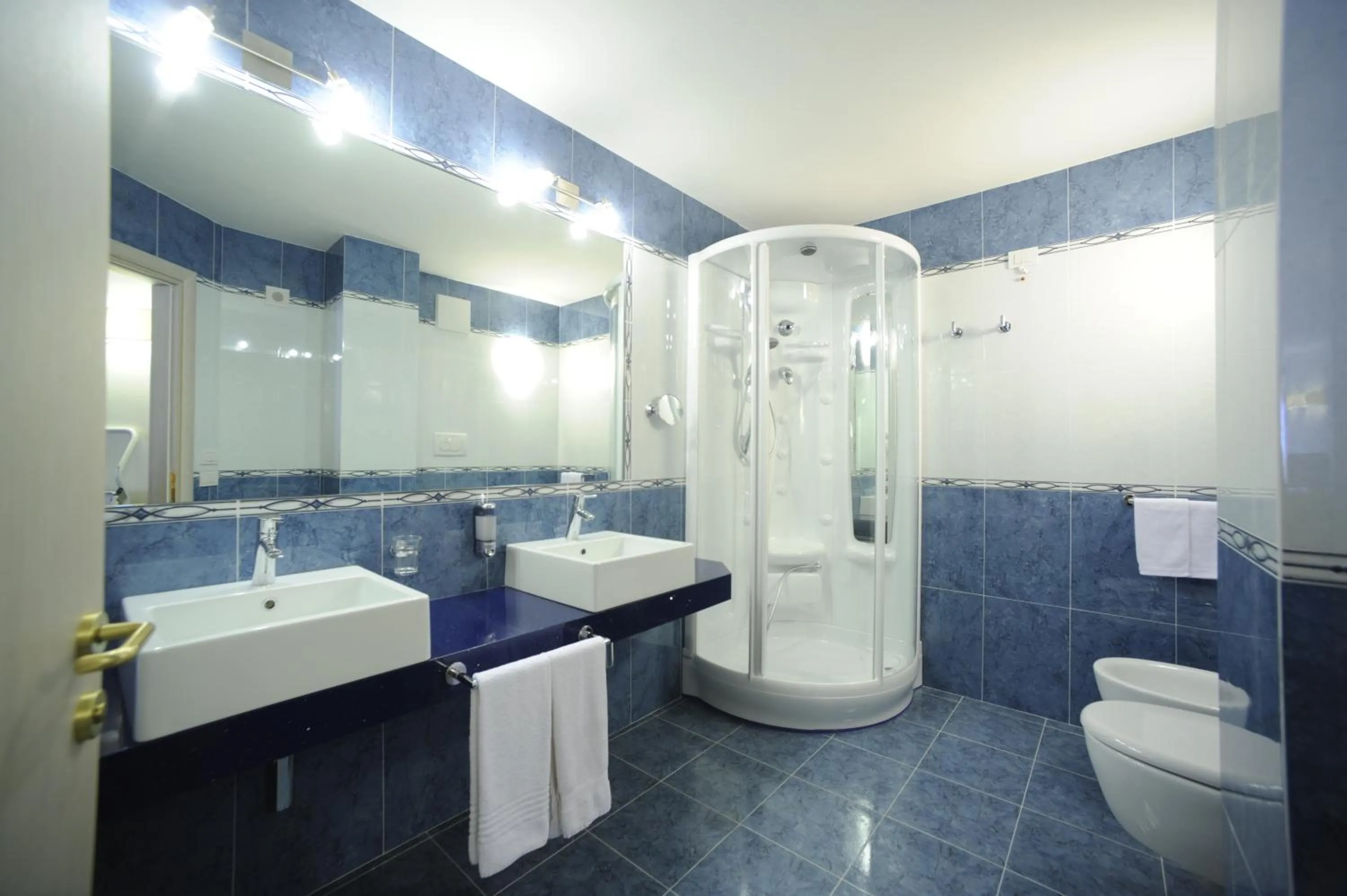 Bathroom in Family Hotel Andes - Only for Family