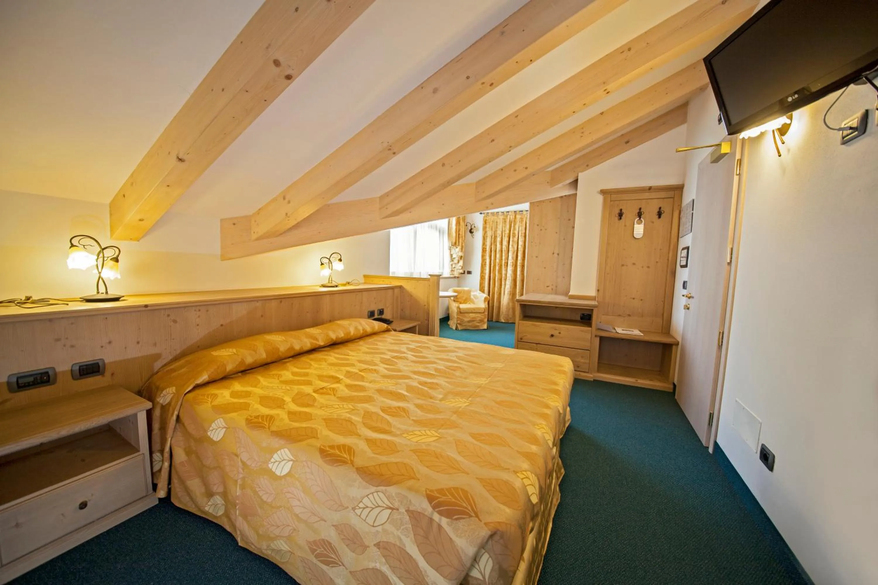 Bed in Family Hotel Andes - Only for Family