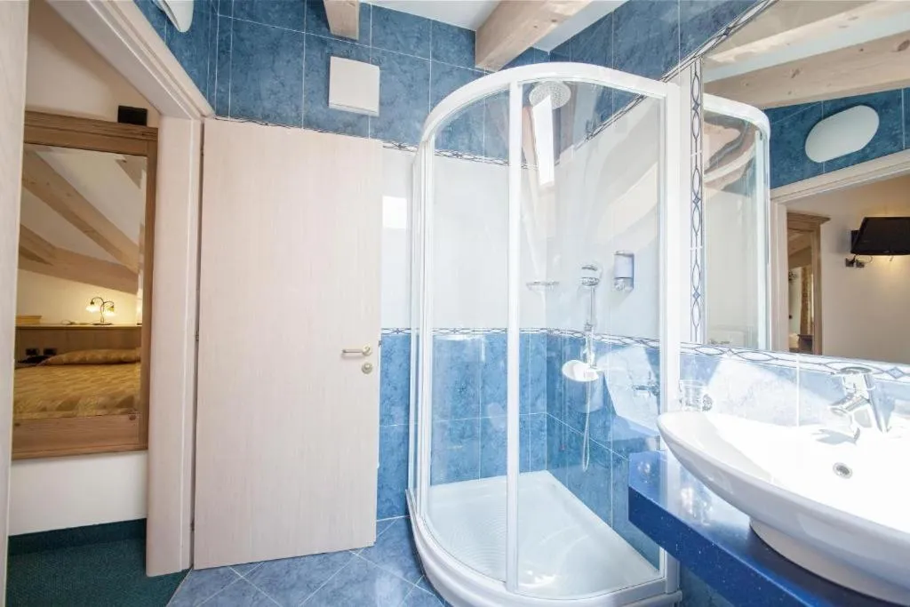 Shower in Family Hotel Andes - Only for Family