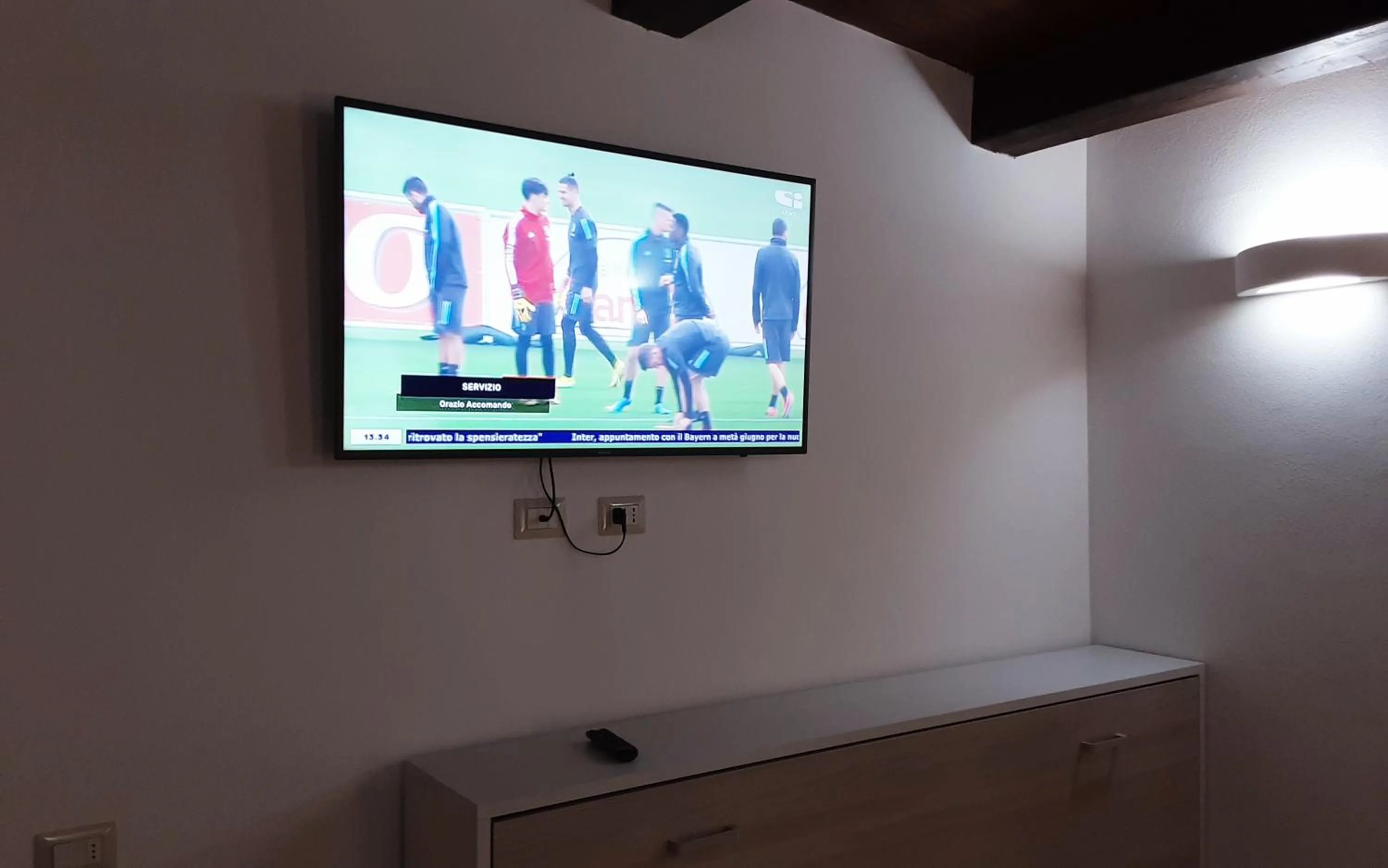 TV and multimedia in AL PEZ exclusive rooms