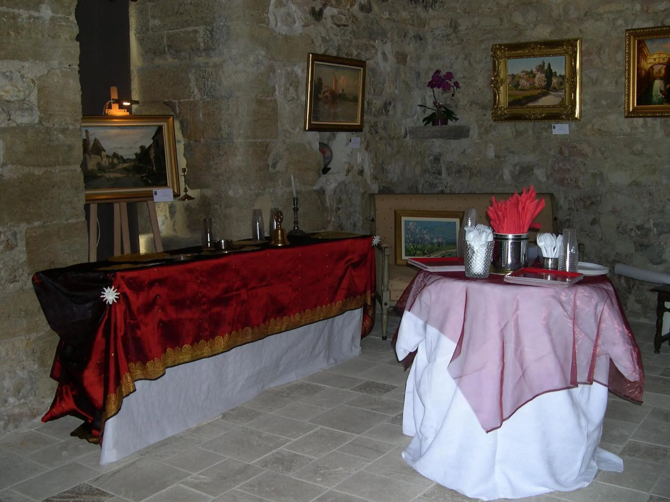 Area and facilities in Château de Vedène