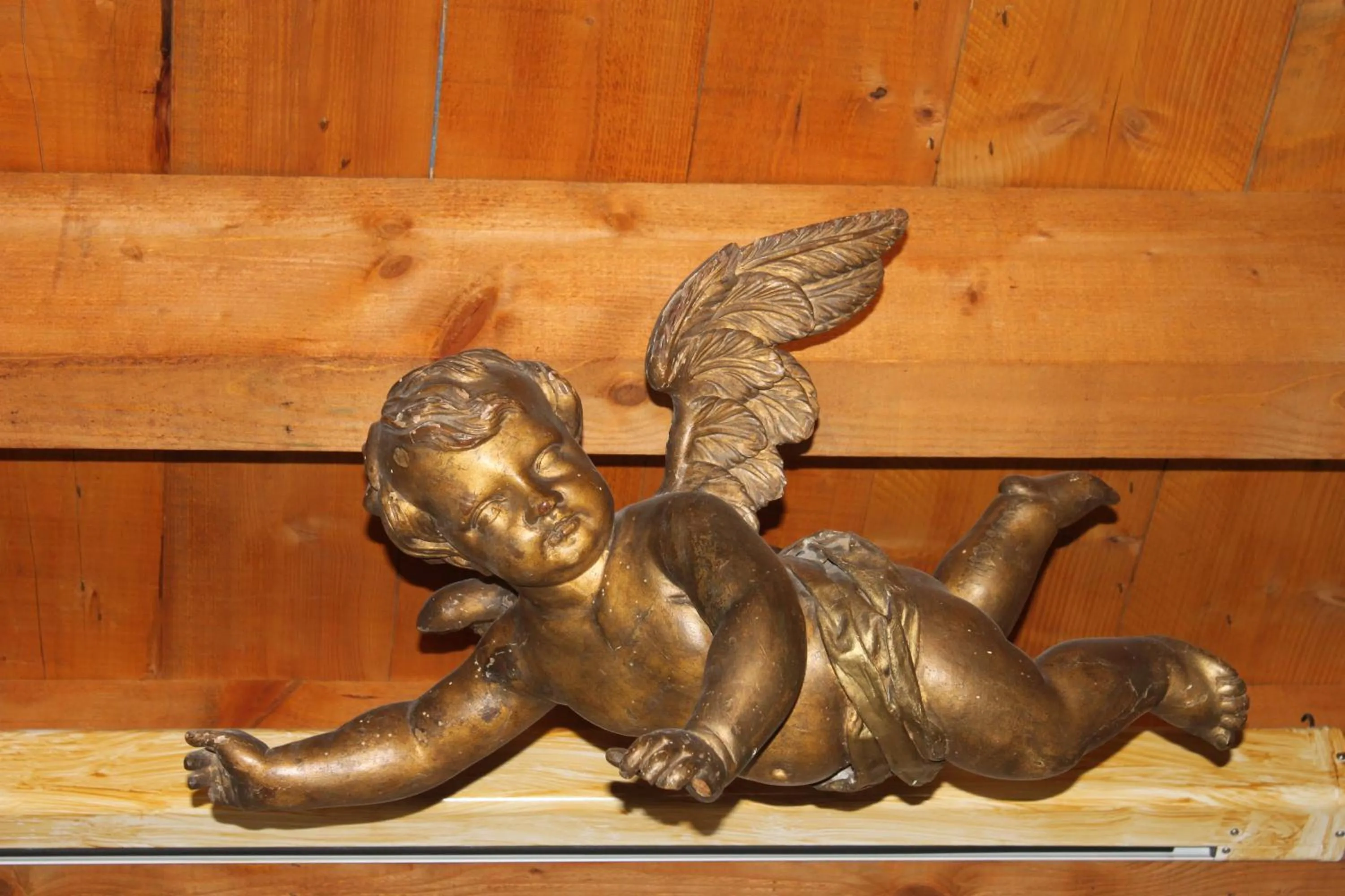 Decorative detail in Château de Vedène