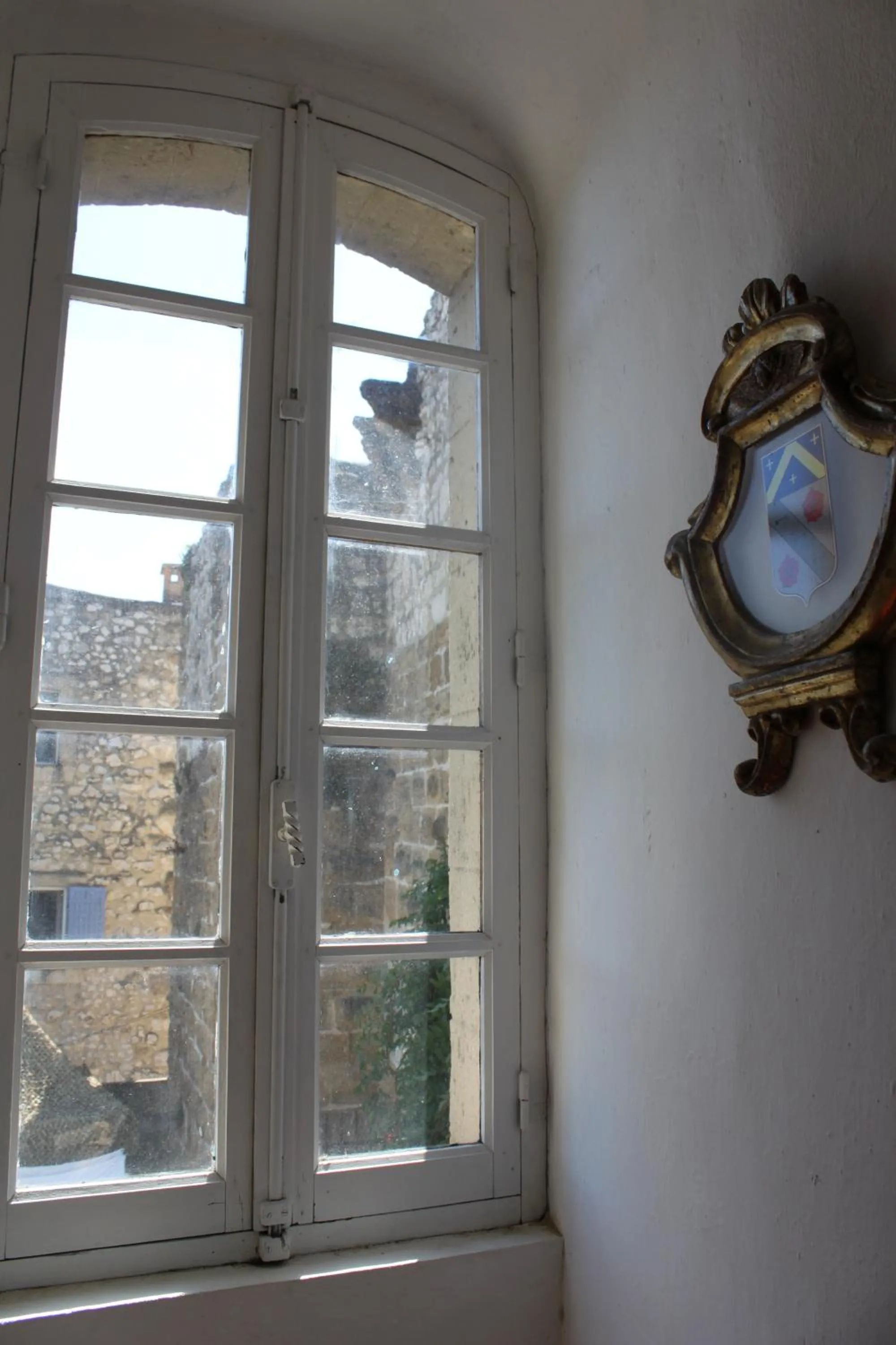 Decorative detail in Château de Vedène