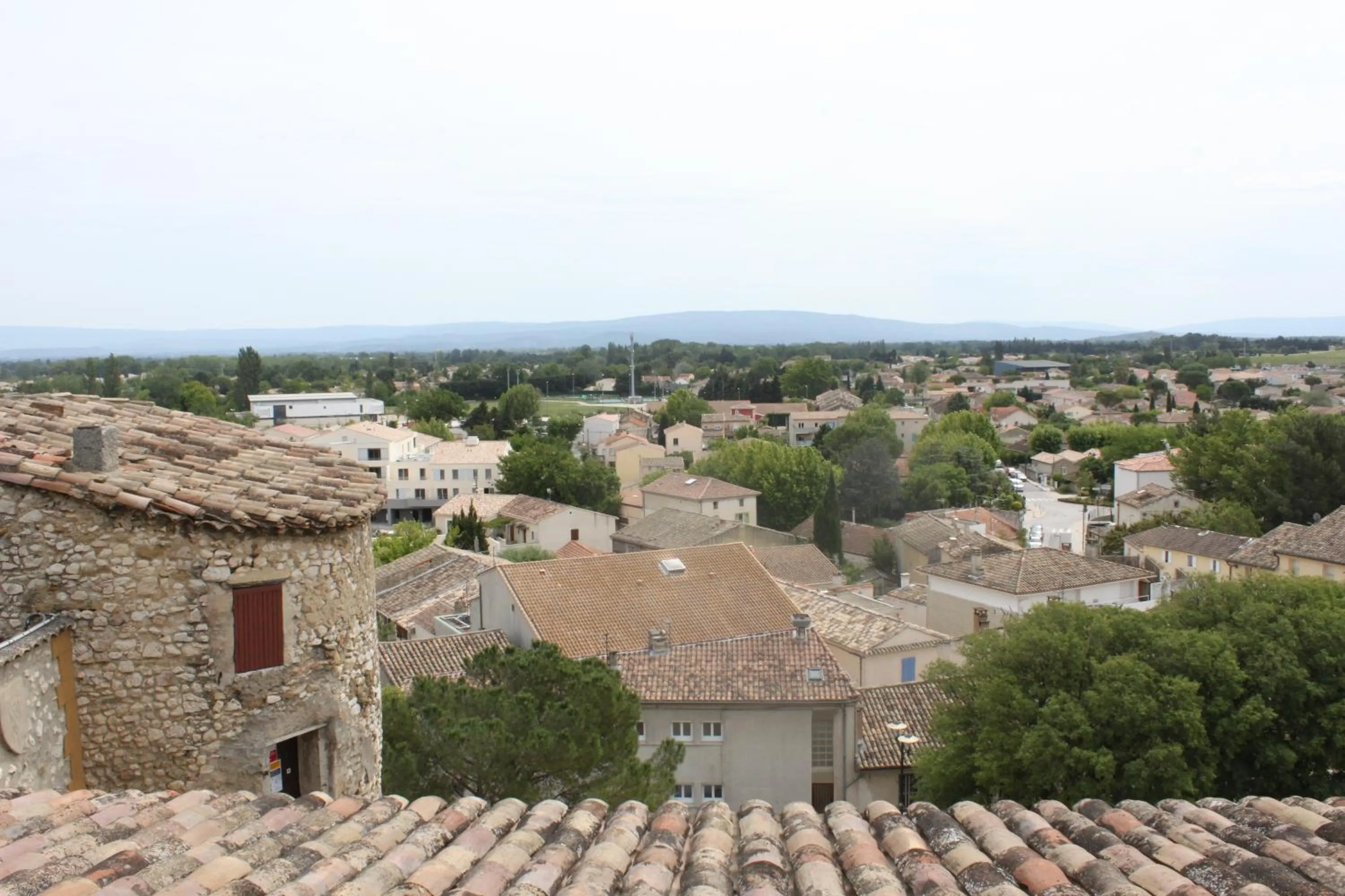 Property building in Château de Vedène