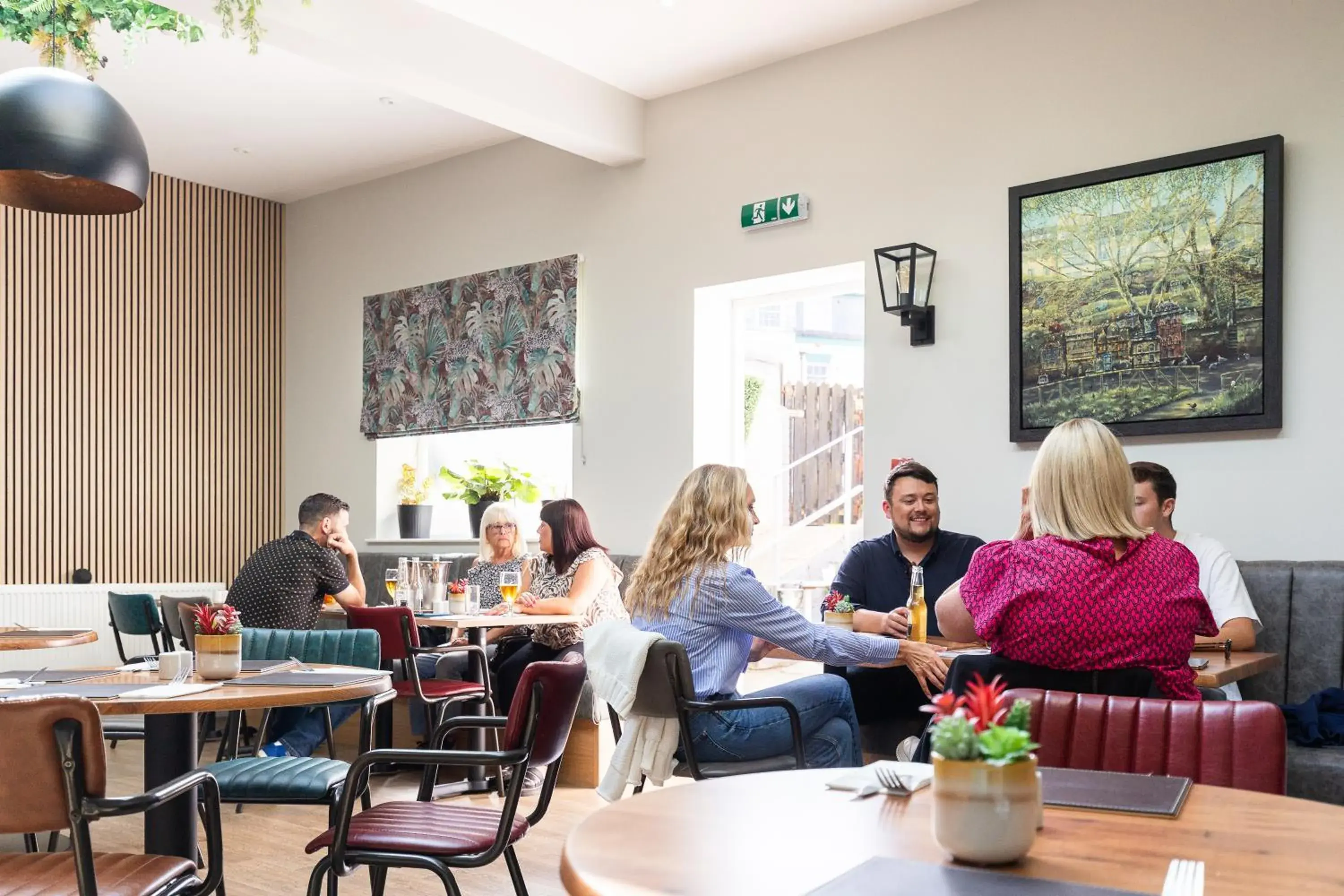 Restaurant/places to eat in The Clarence Gardens Hotel, BW Signature Collection Restaurant/places to eat in The Clarence Gardens Hotel, BW Signature Collection