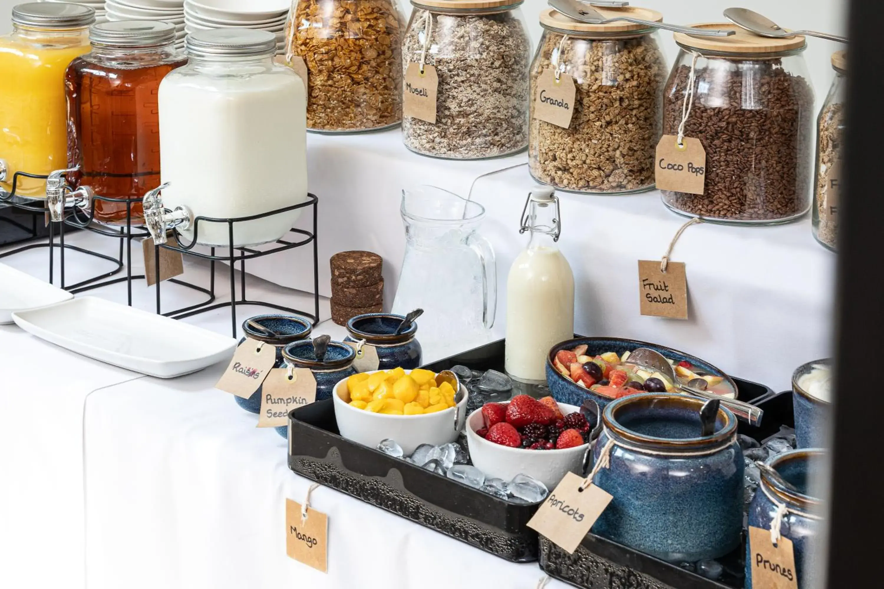 Restaurant/places to eat in The Clarence Gardens Hotel, BW Signature Collection Restaurant/places to eat in The Clarence Gardens Hotel, BW Signature Collection