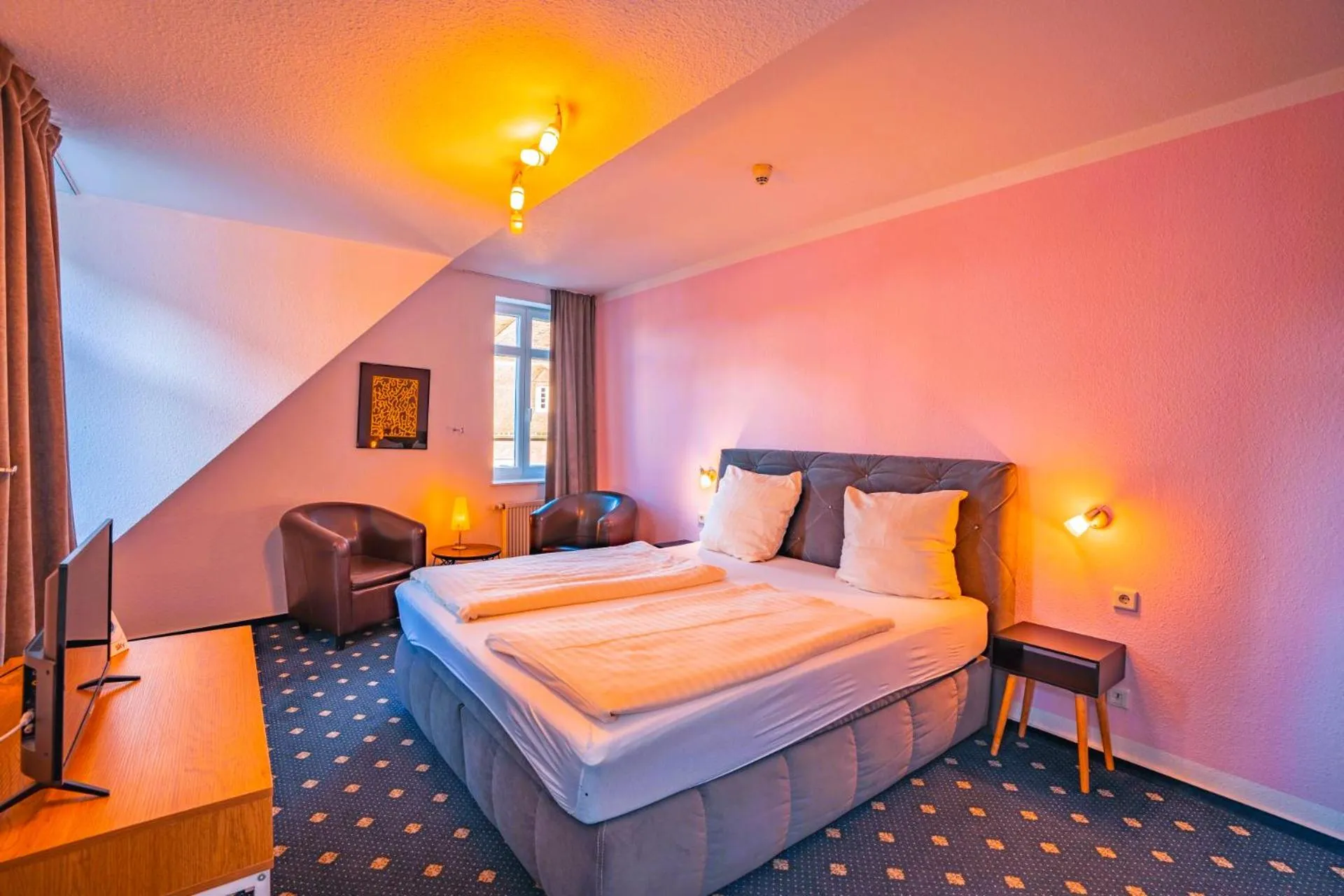 Photo of the whole room, Bed in Hotel Starke